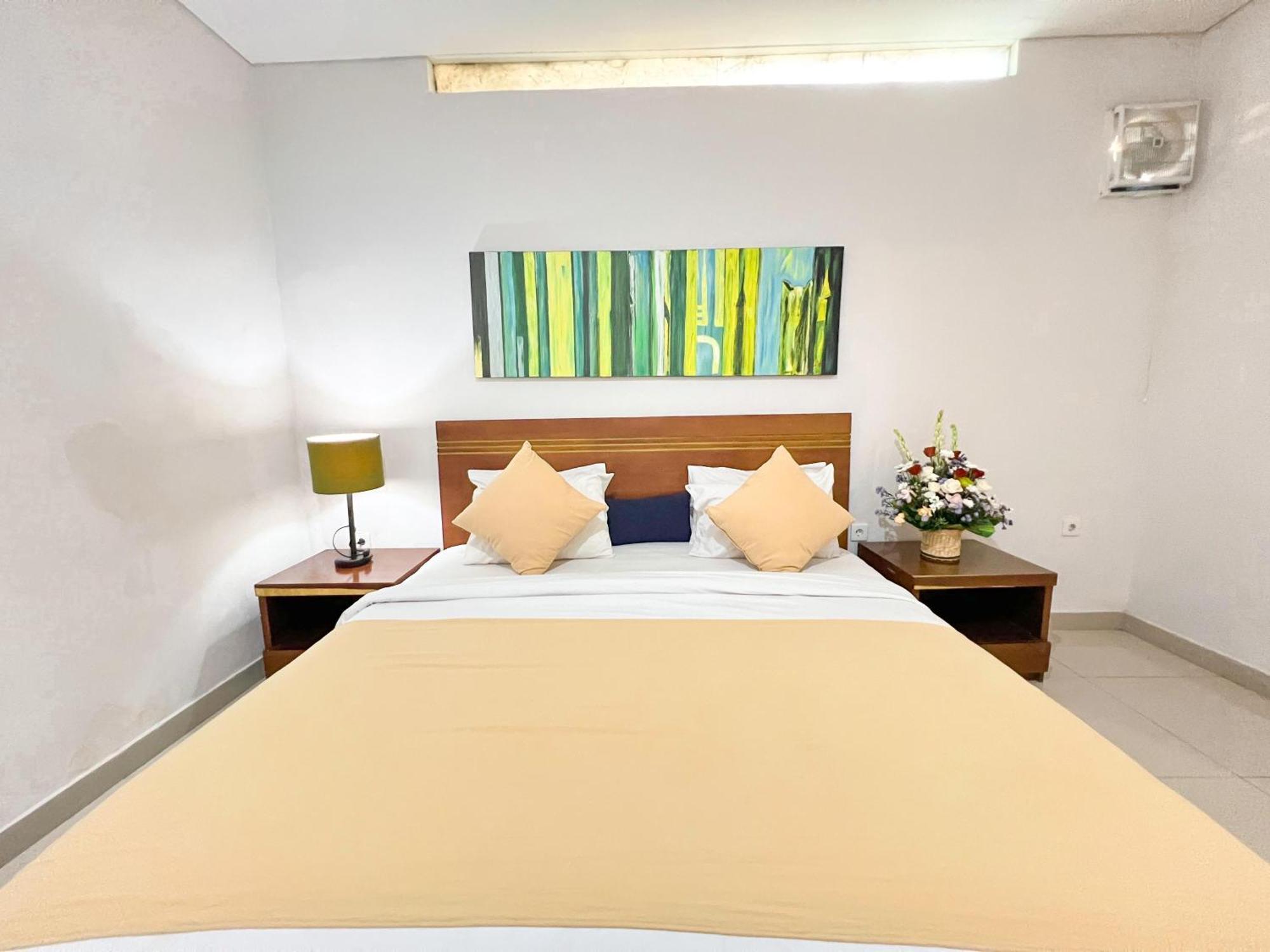 Two-Bedroom Apartment,1567040759:JPEG