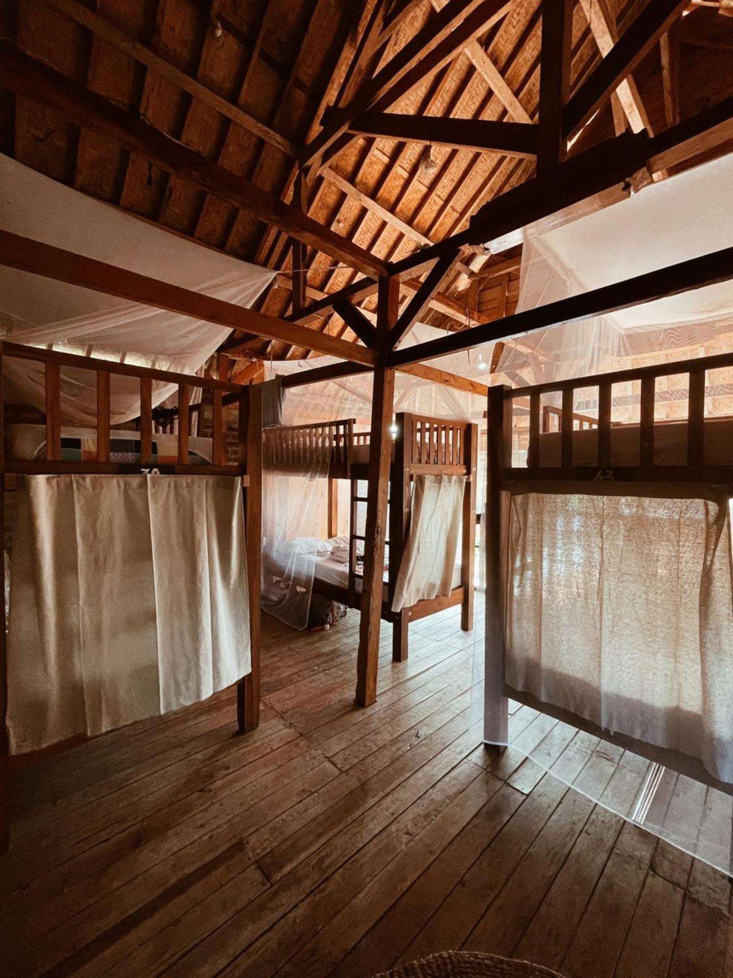 Bed 10-Bed Mixed Dormitory Room