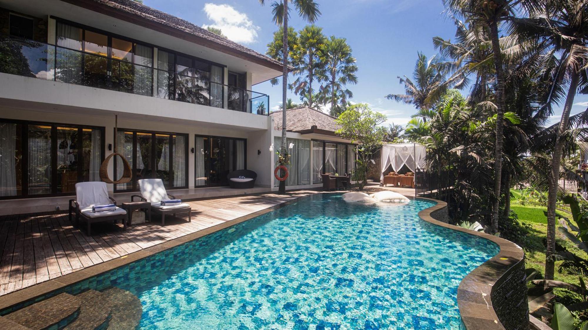Founder's Home Three Bedroom Pool Villa BBQ Family Butler Service