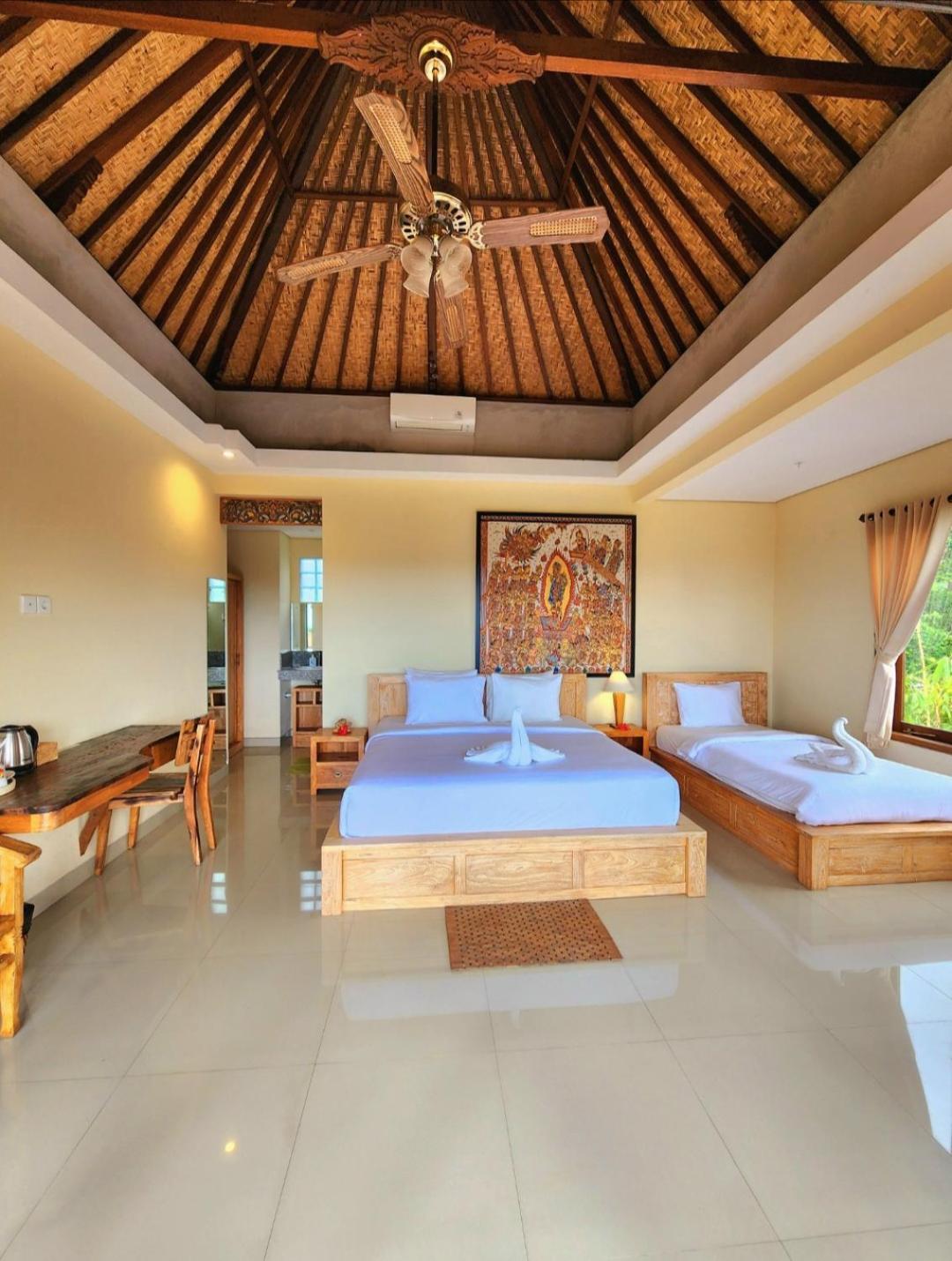 Superior Triple Room