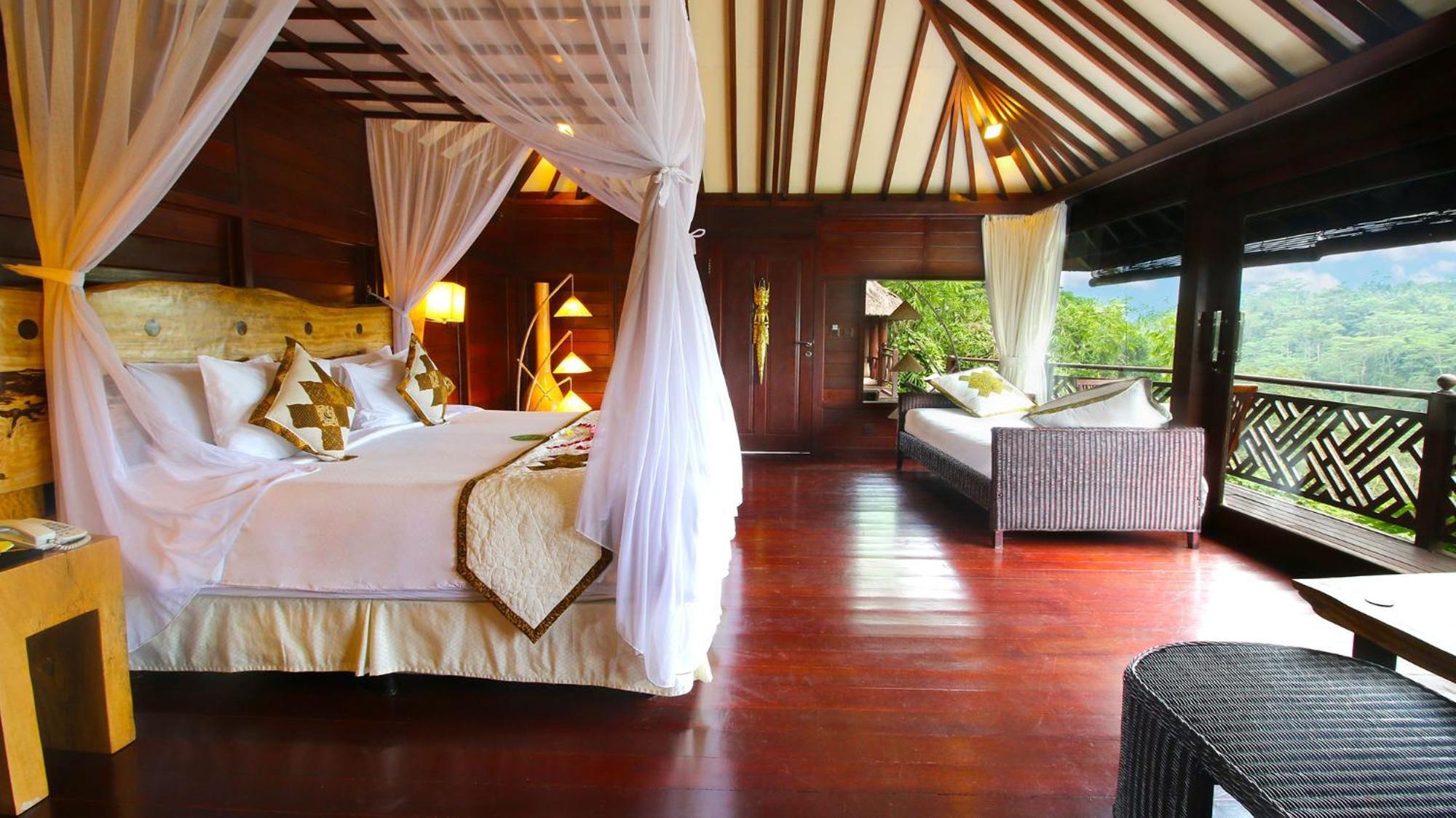 River View Pool Villa Rafting
