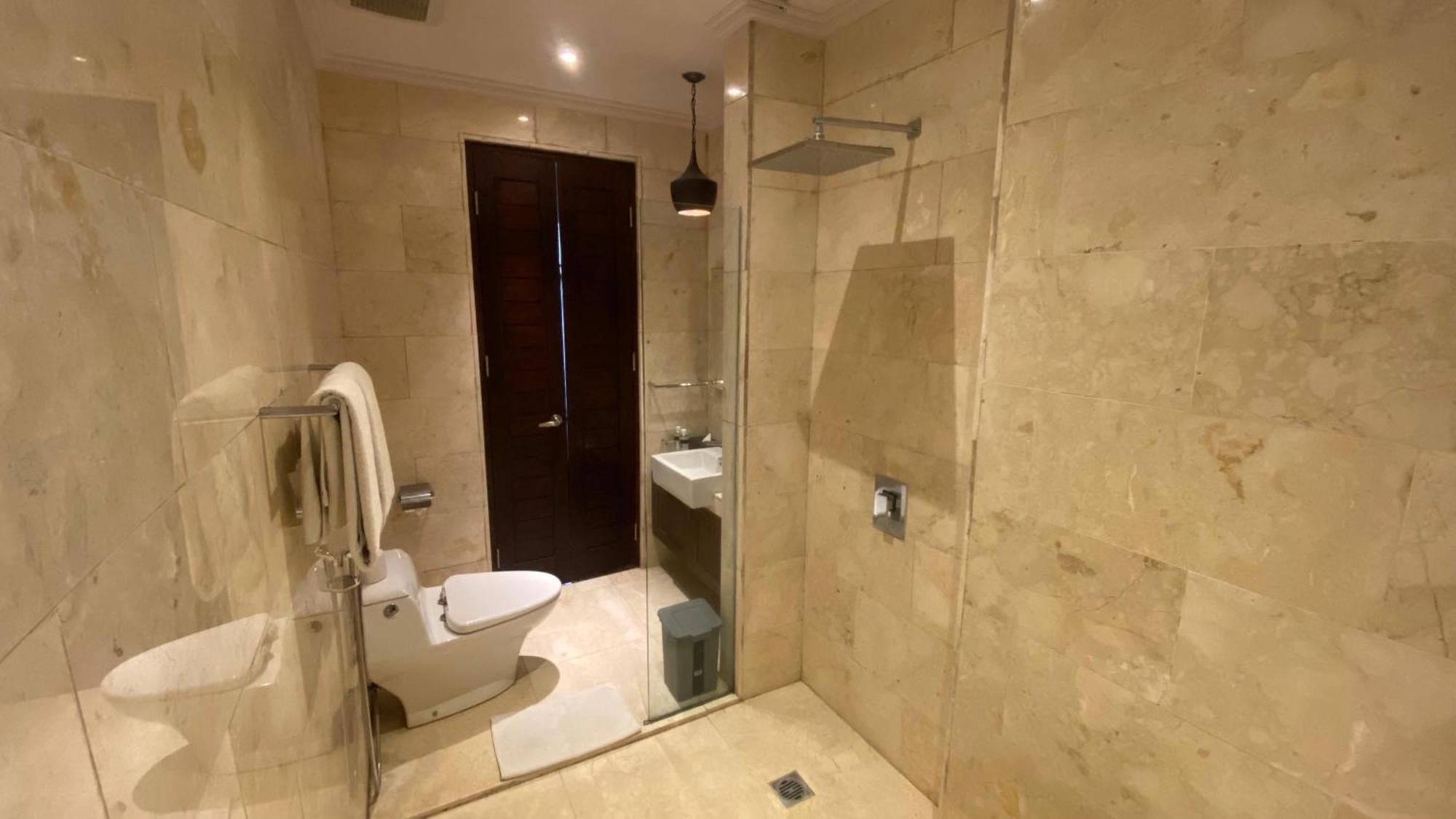 Deluxe Double Room Living Kitchen