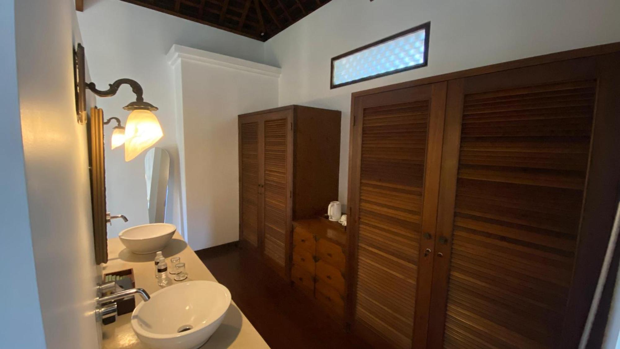Superior Double Room Pool View