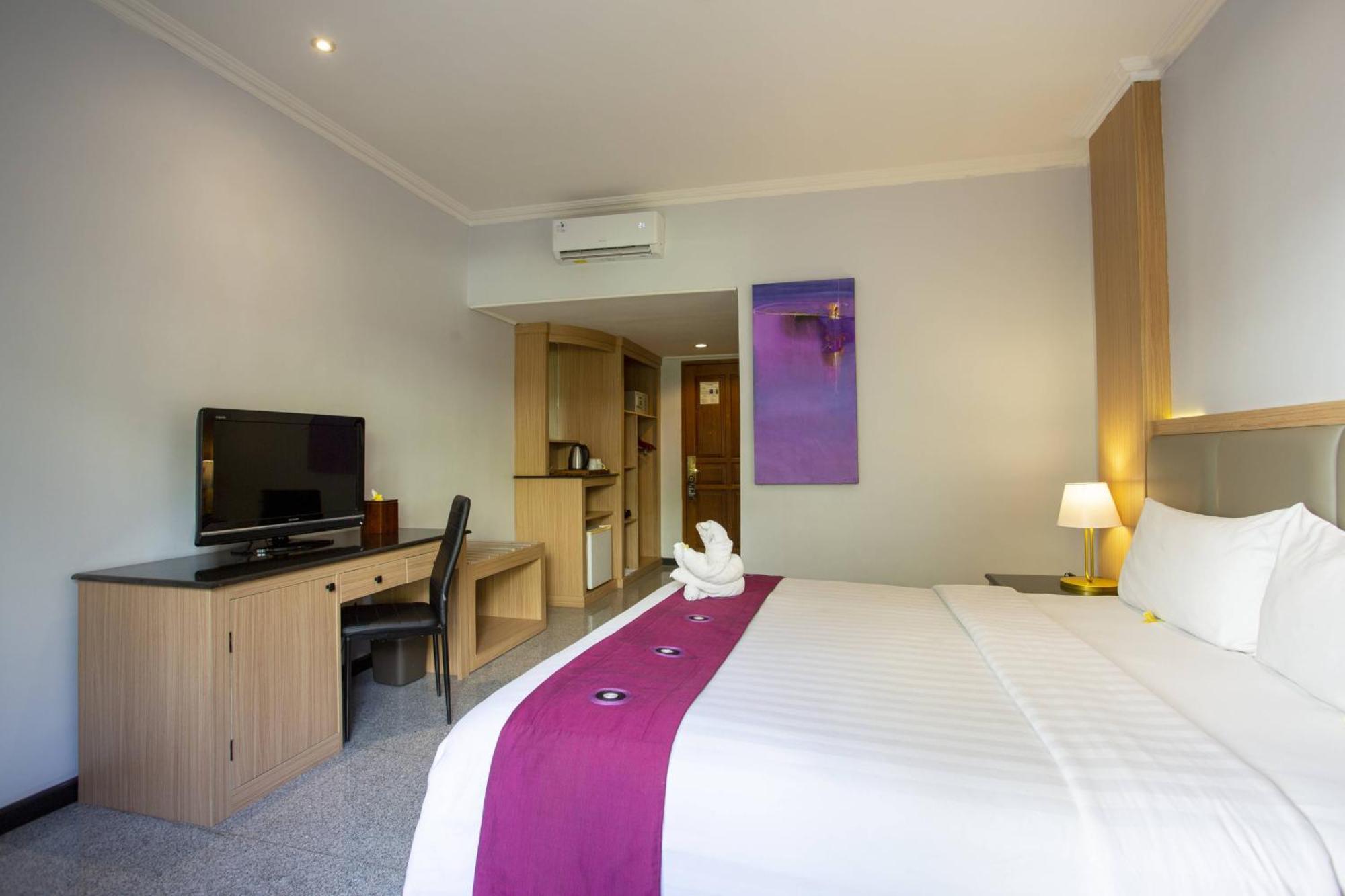 Deluxe Room Extra Bed