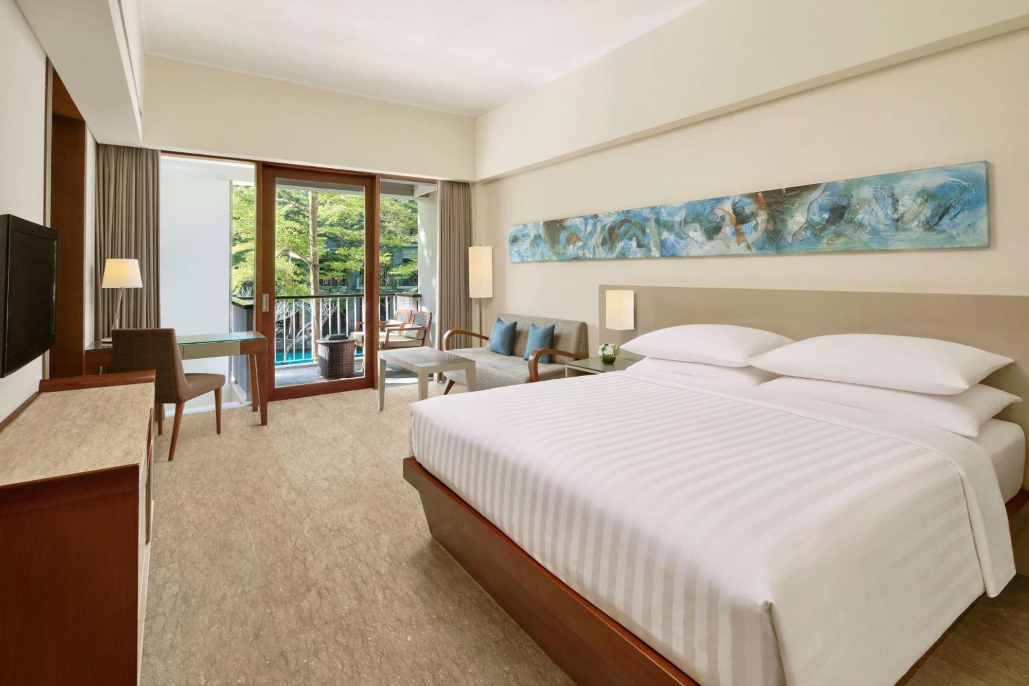 Deluxe King Room Balcony & Pool View