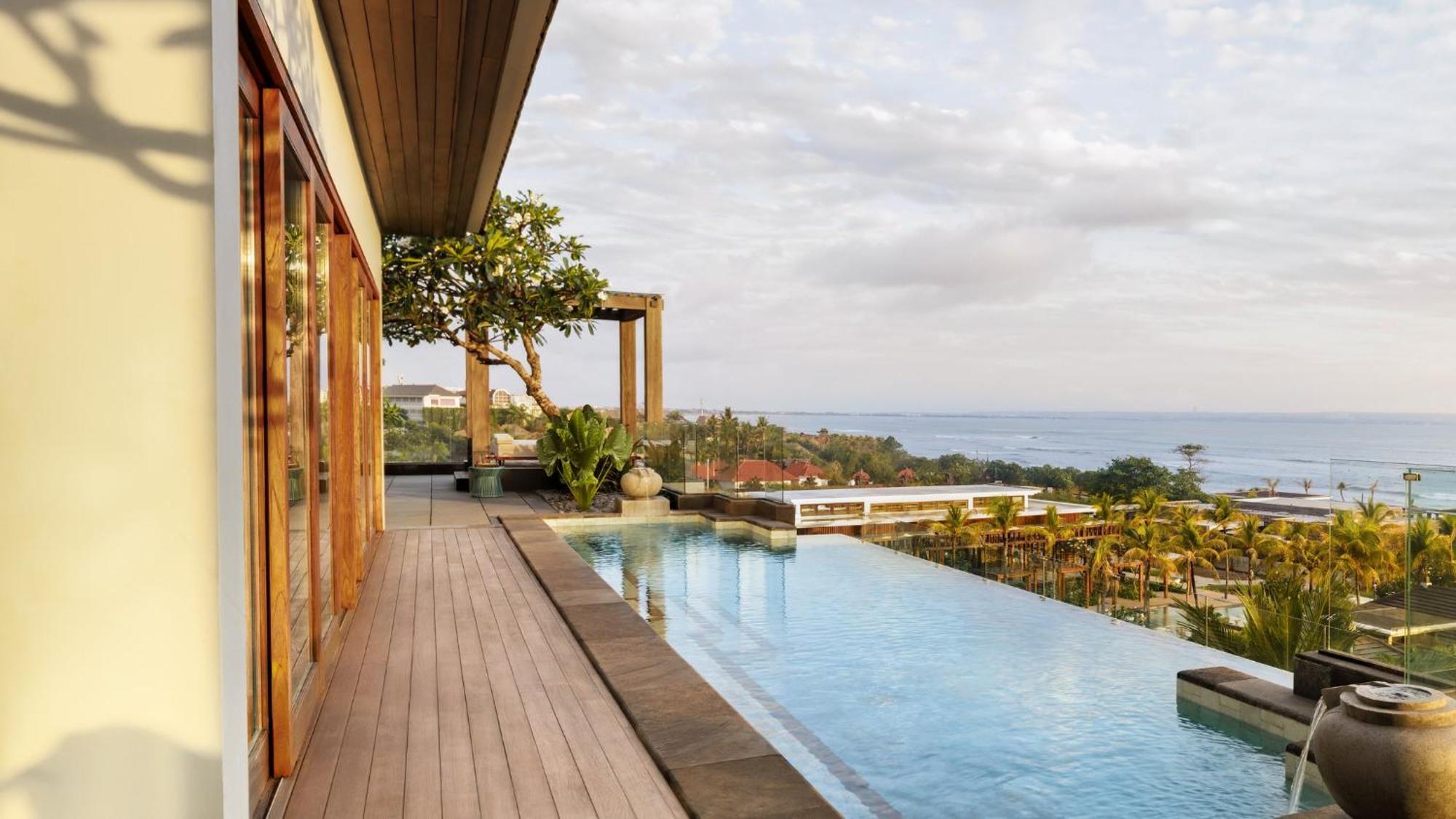 Two-Bedroom Penthouse Private Pool Oceanfront Regent Club Access Airport Transfer 60-minutes Massage,1635424621:JPEG