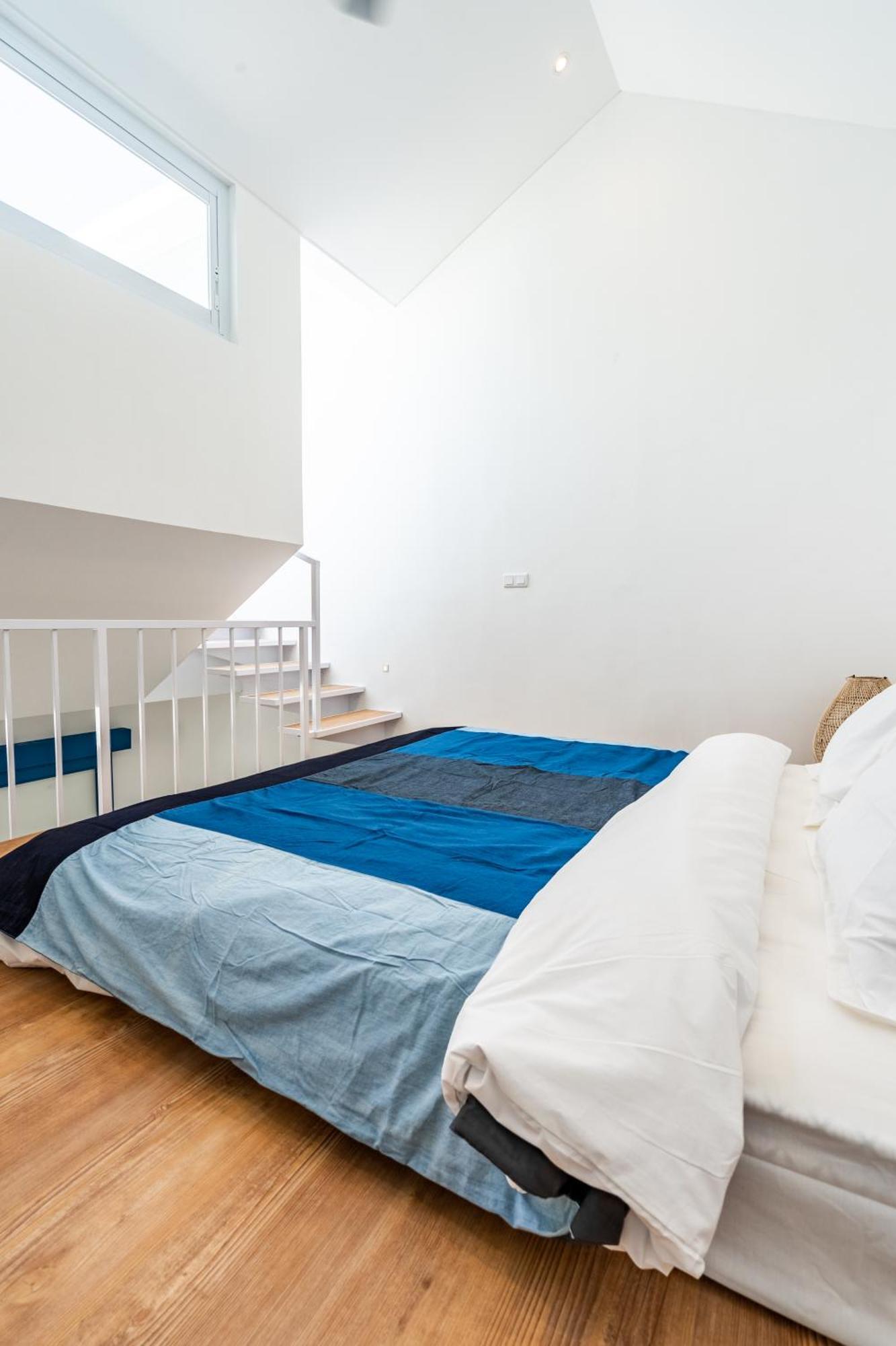 Loft,1639525592:JPEG