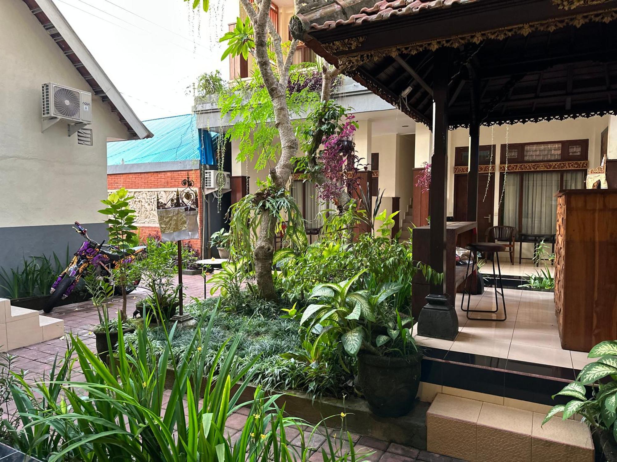 Deluxe Double or Twin Room Garden View