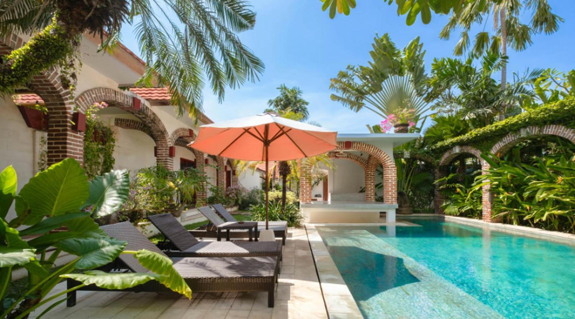 Three Bedrooms Deluxe Villa