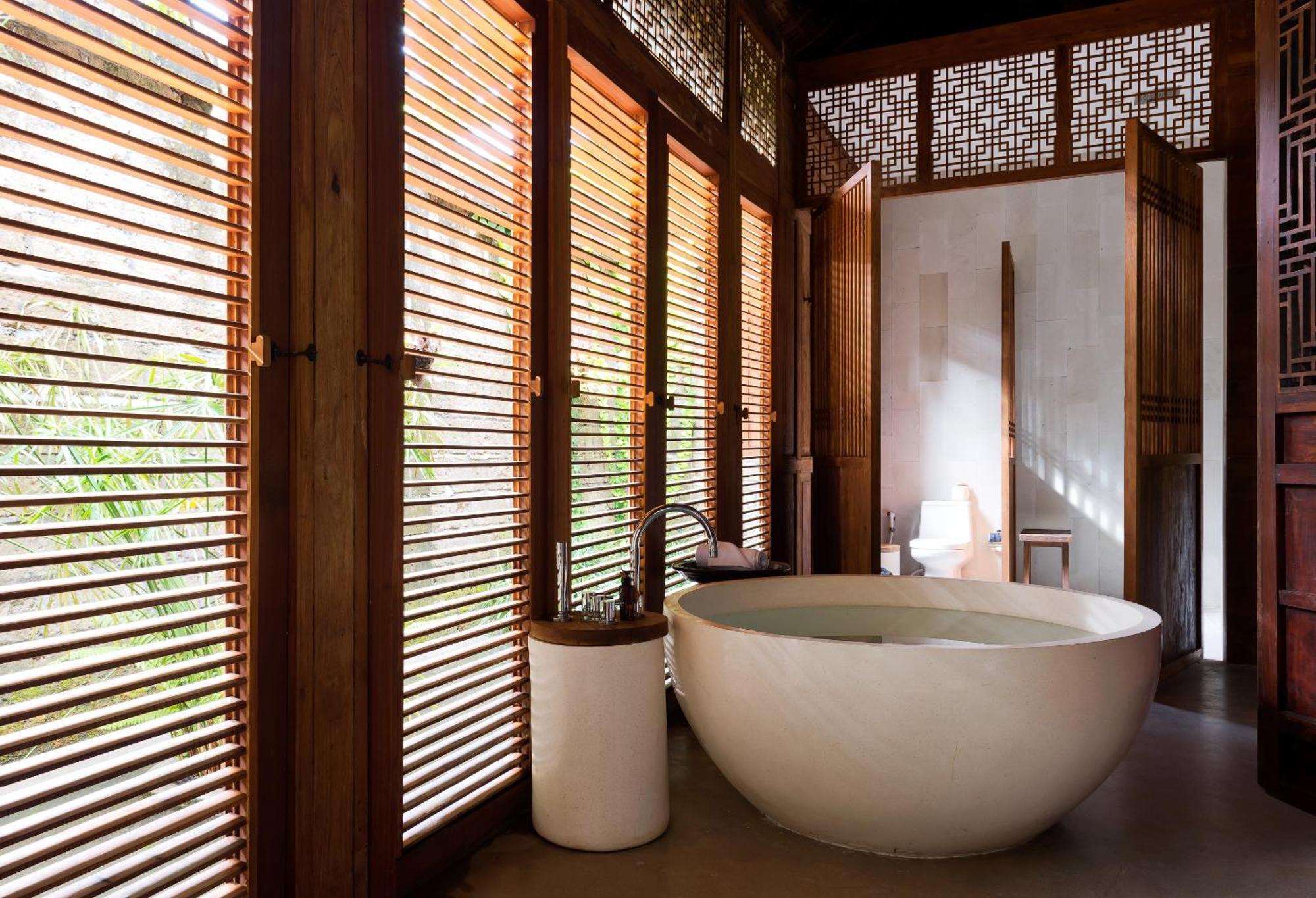 Wooden One-Bedroom Luxury Villa Yoga Activities