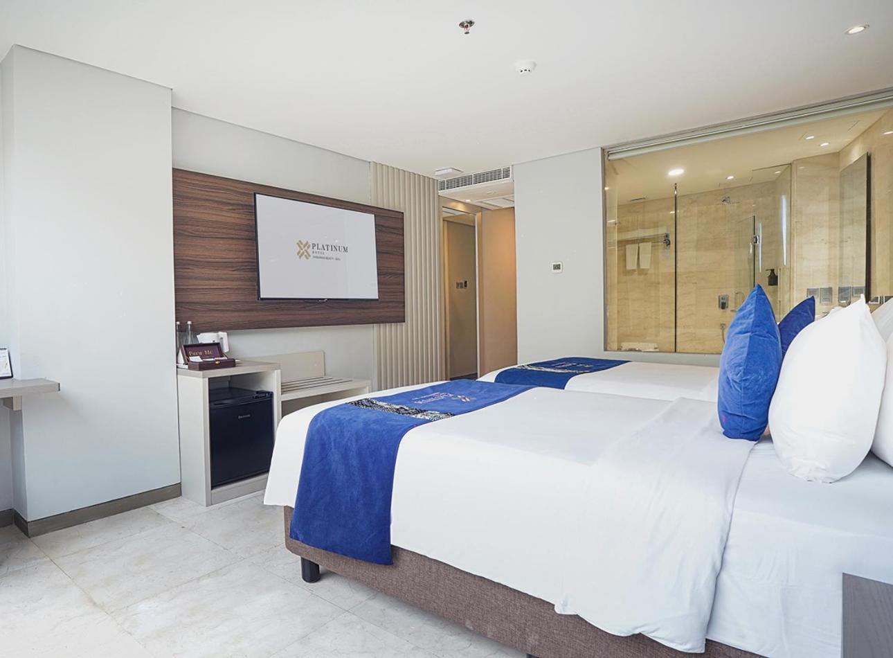 Room One-time 2 Bottles of Beer or Afternoon Tea