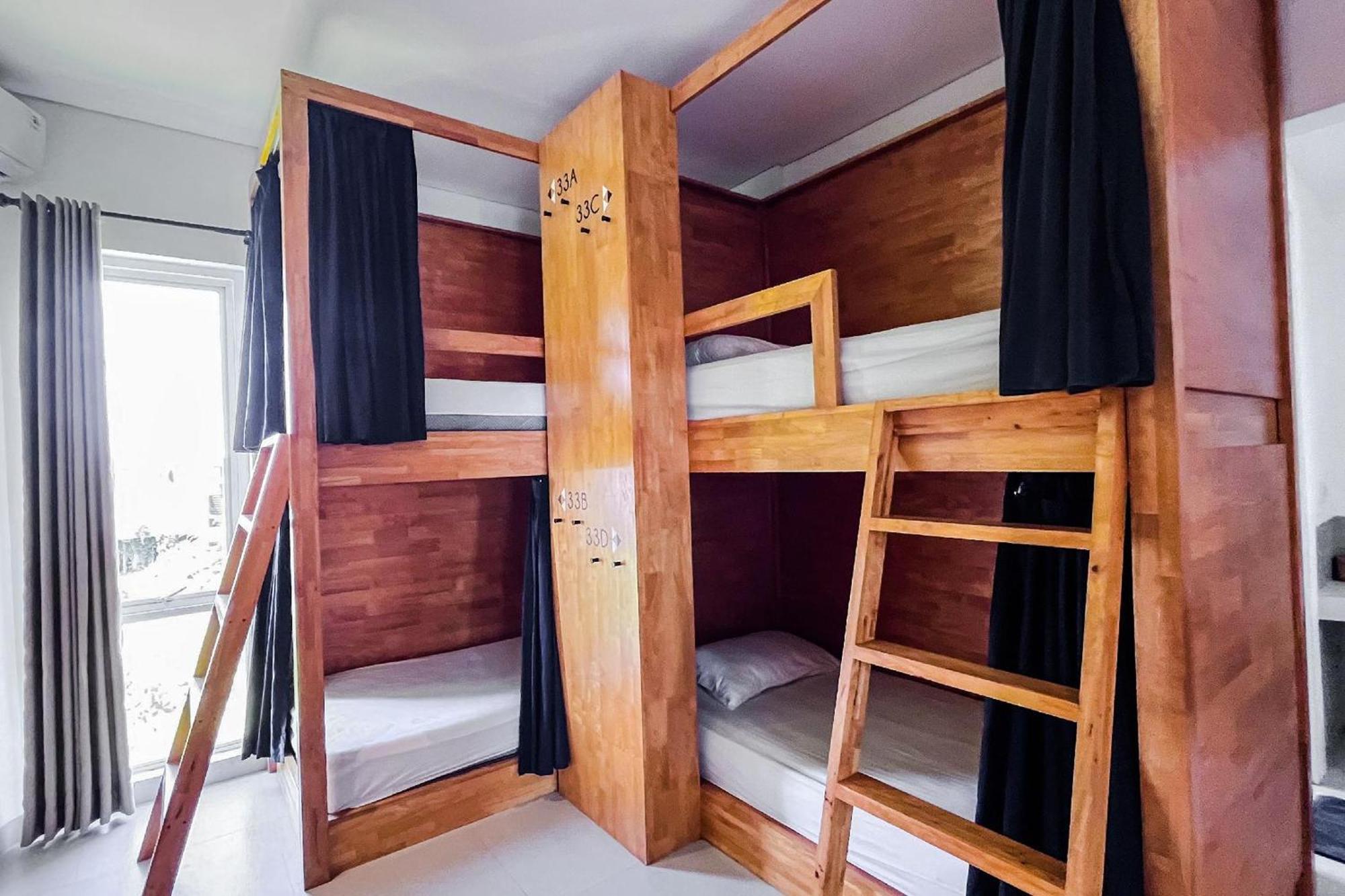 8-Bed Mixed Dormitory Room,1664771436:JPEG
