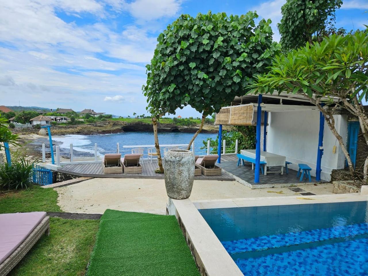 Four Bedroom Villa Beach Front