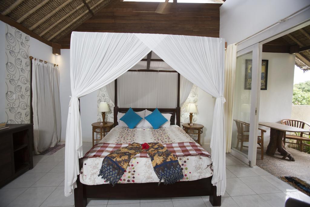 Four Bedroom Villa Beach Front