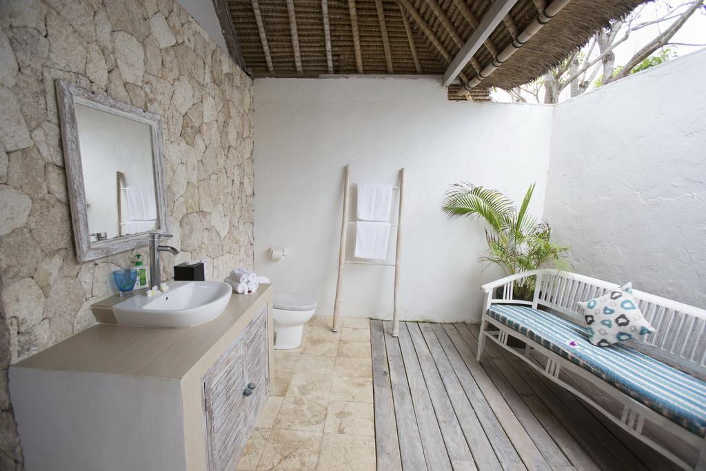 Four Bedroom Villa Beach Front