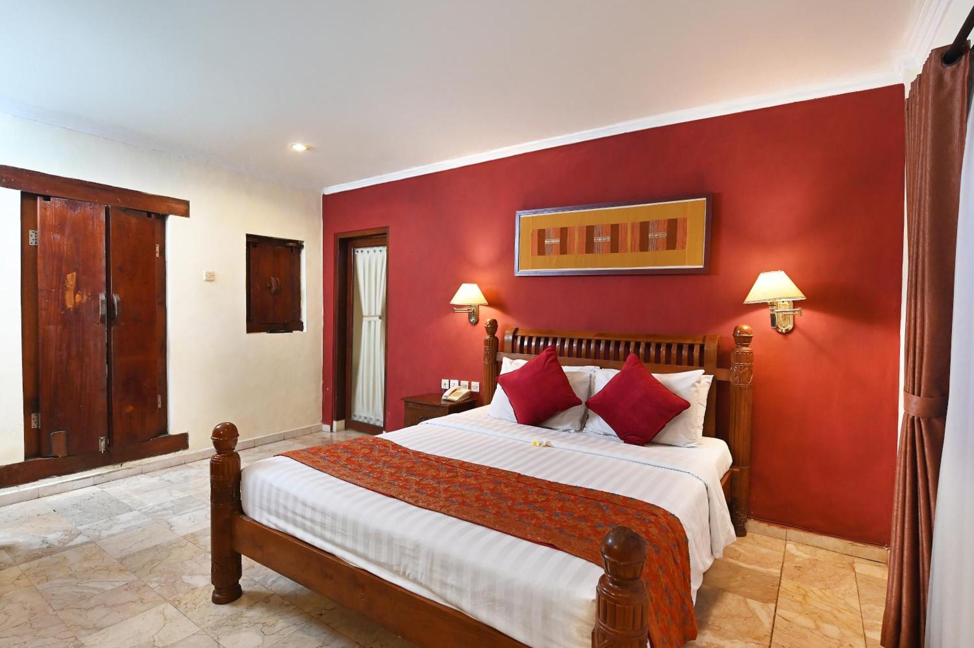 Downstairs Villa