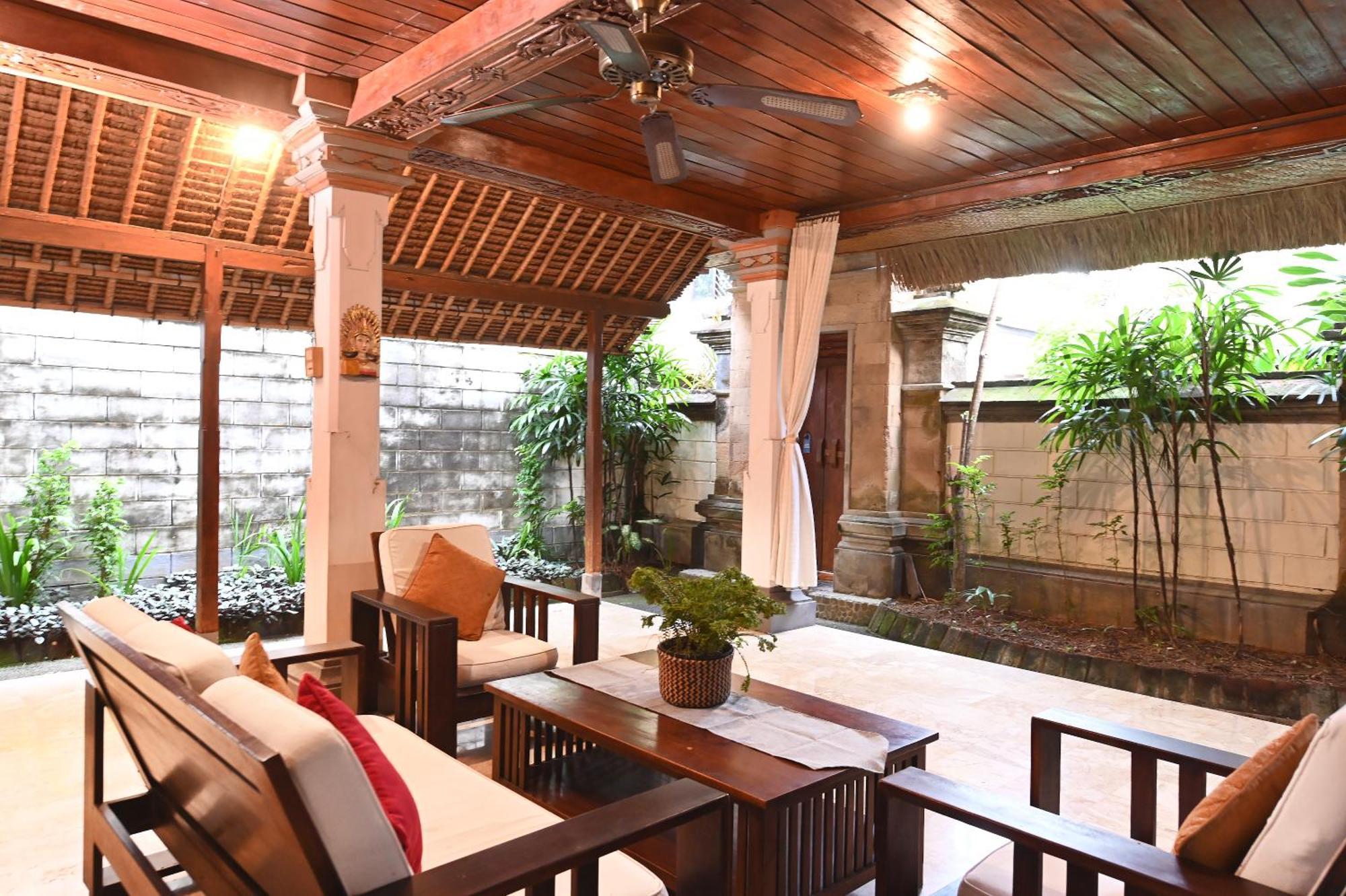 Downstairs Villa