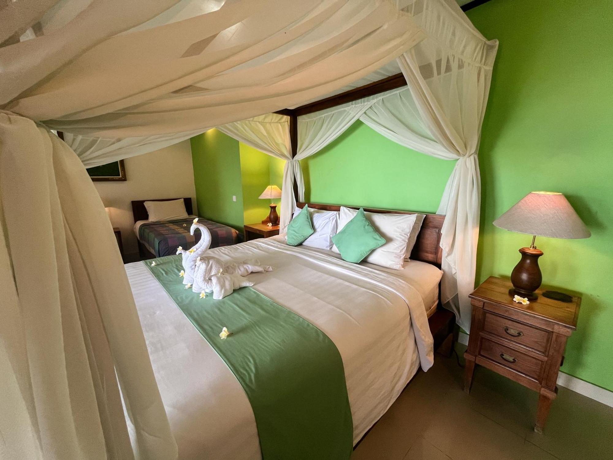 Deluxe Double or Twin Room Ocean View