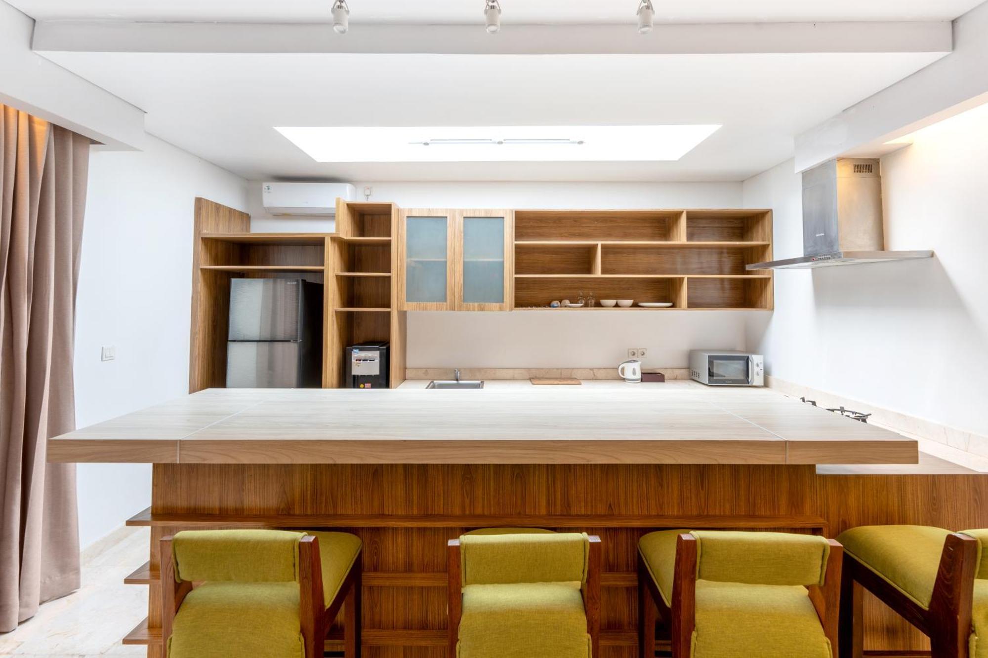 Deluxe Double Room Living Kitchen