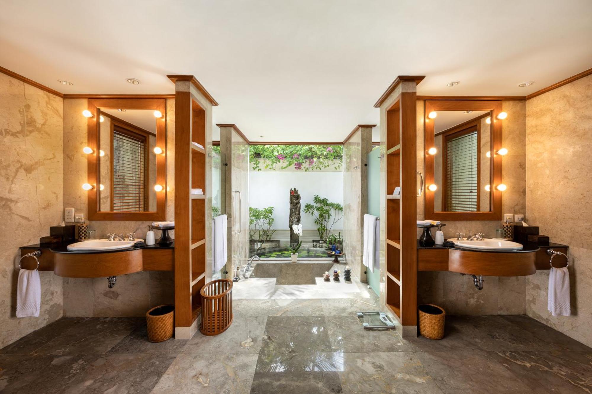 Luxury Garden View Villa Private Pool