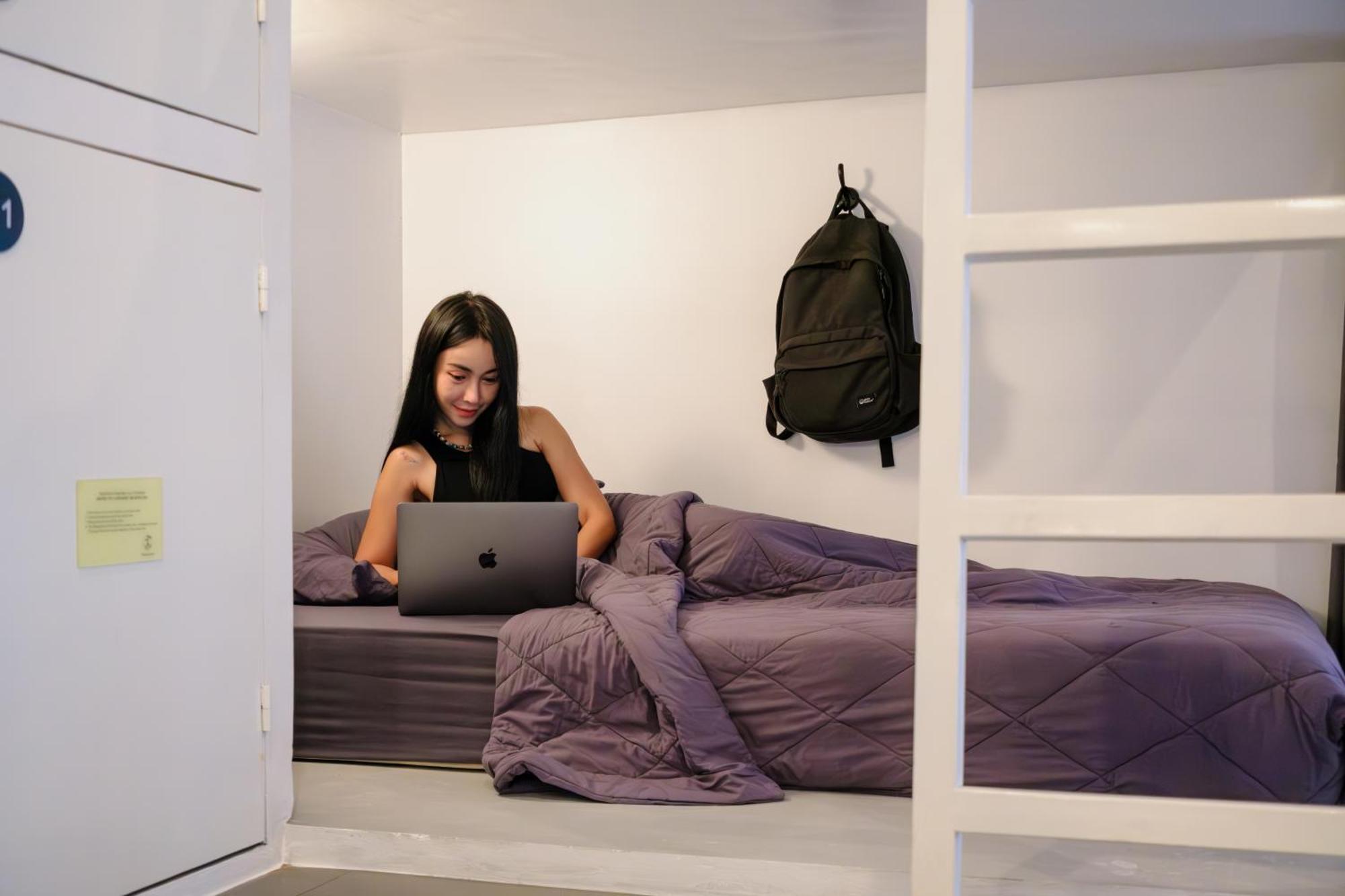 Bed 6-Bed Female Dormitory Room