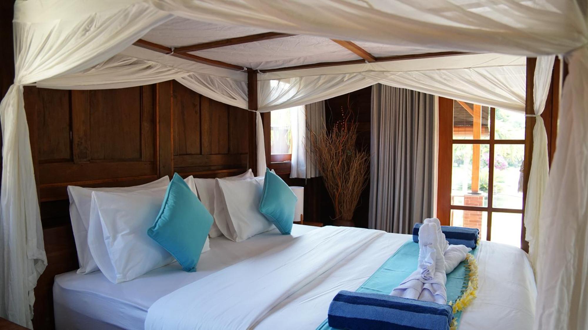 Deluxe Double Room Bath