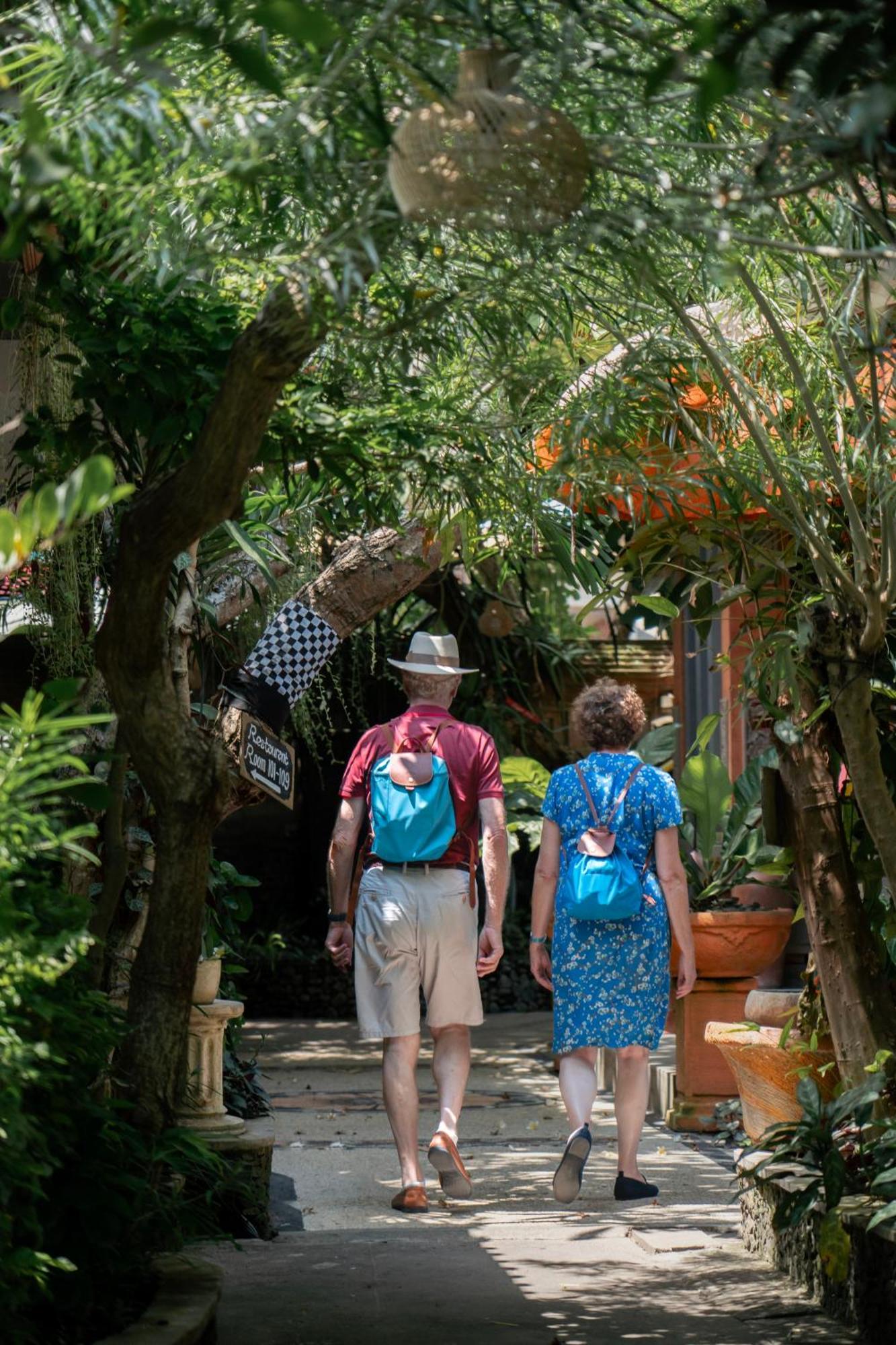 Familienzimmer mit Gartenblick