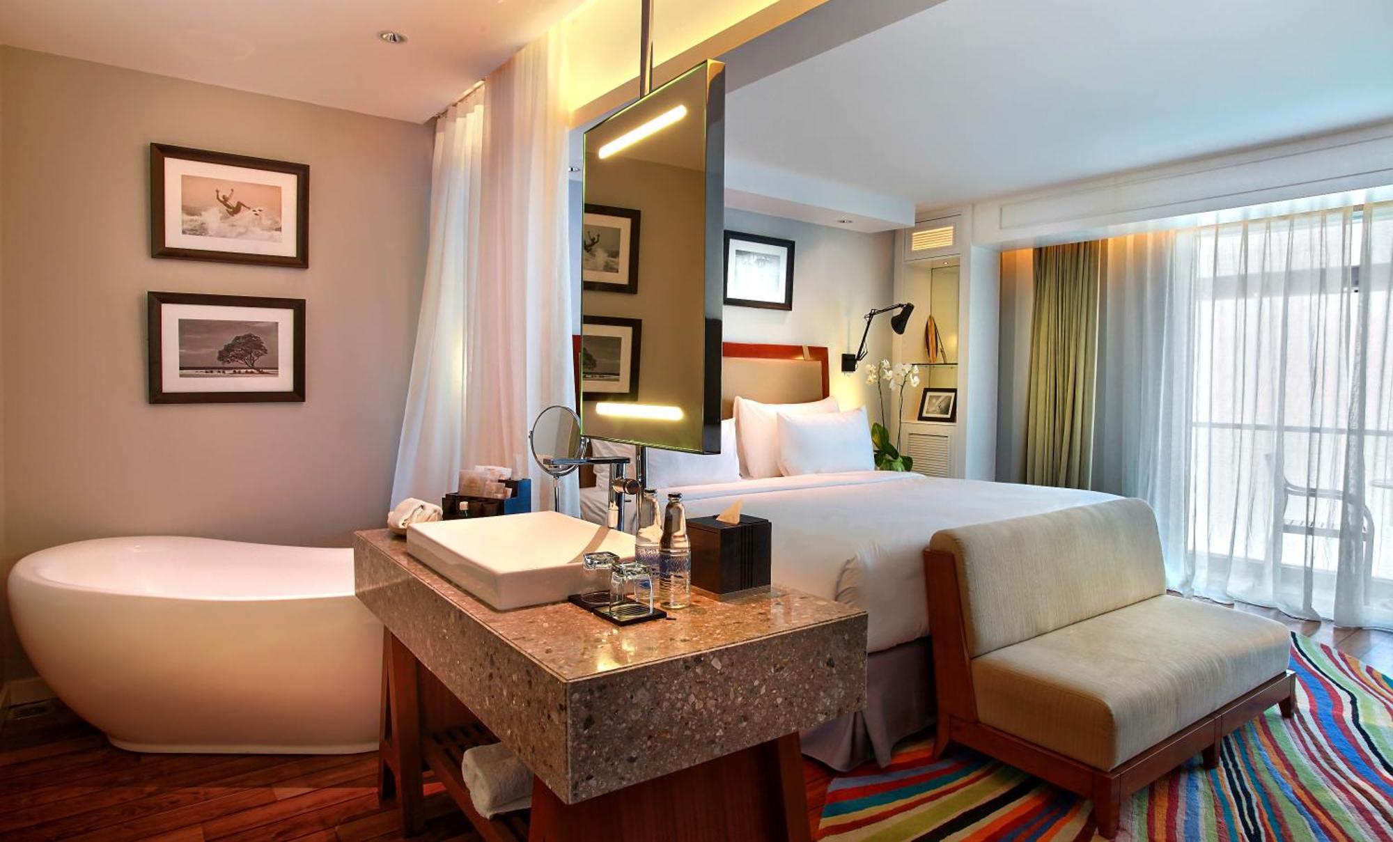 Deluxe Double Heritage Room