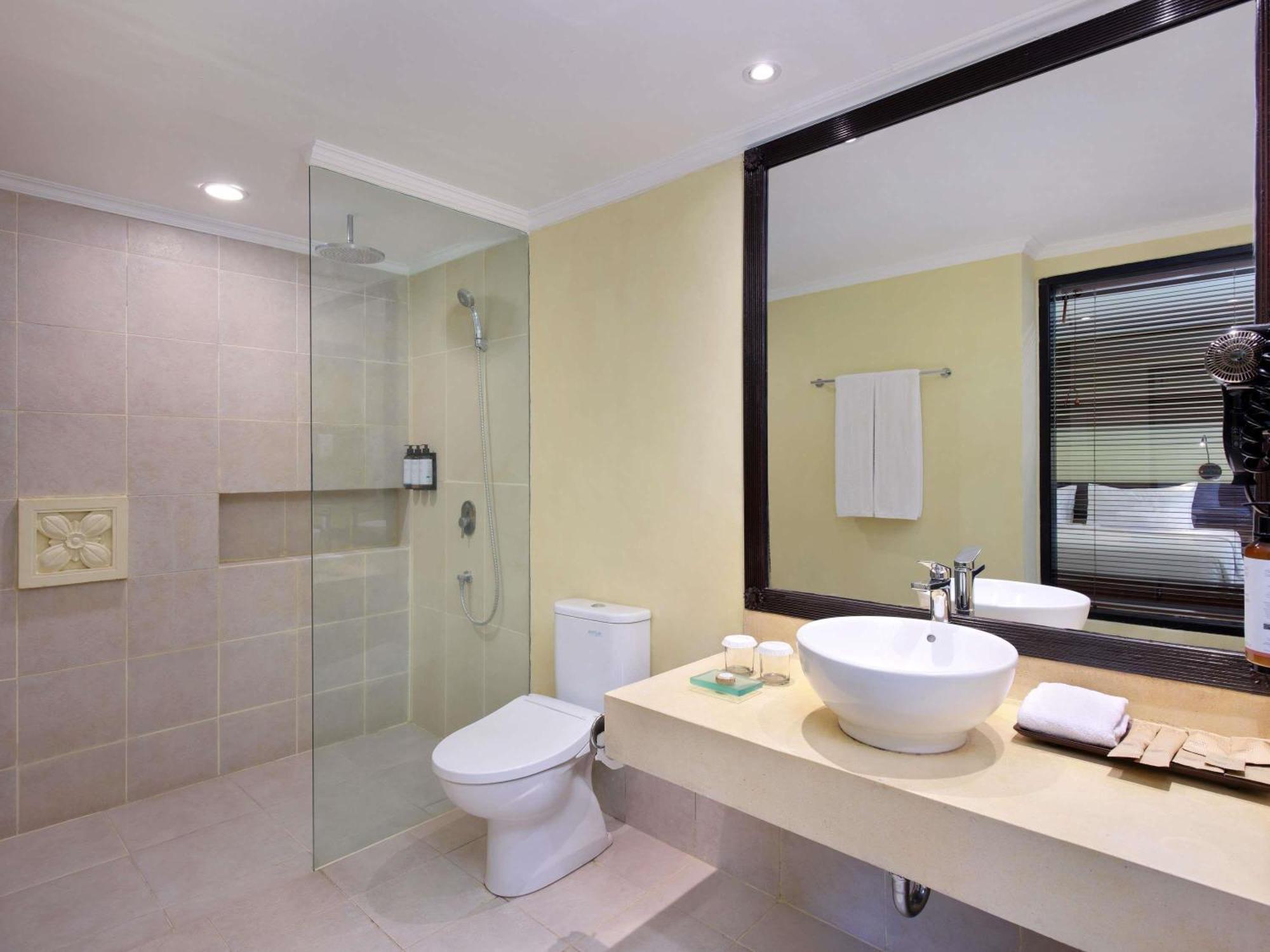 Executive King Room,1716967247:JPEG