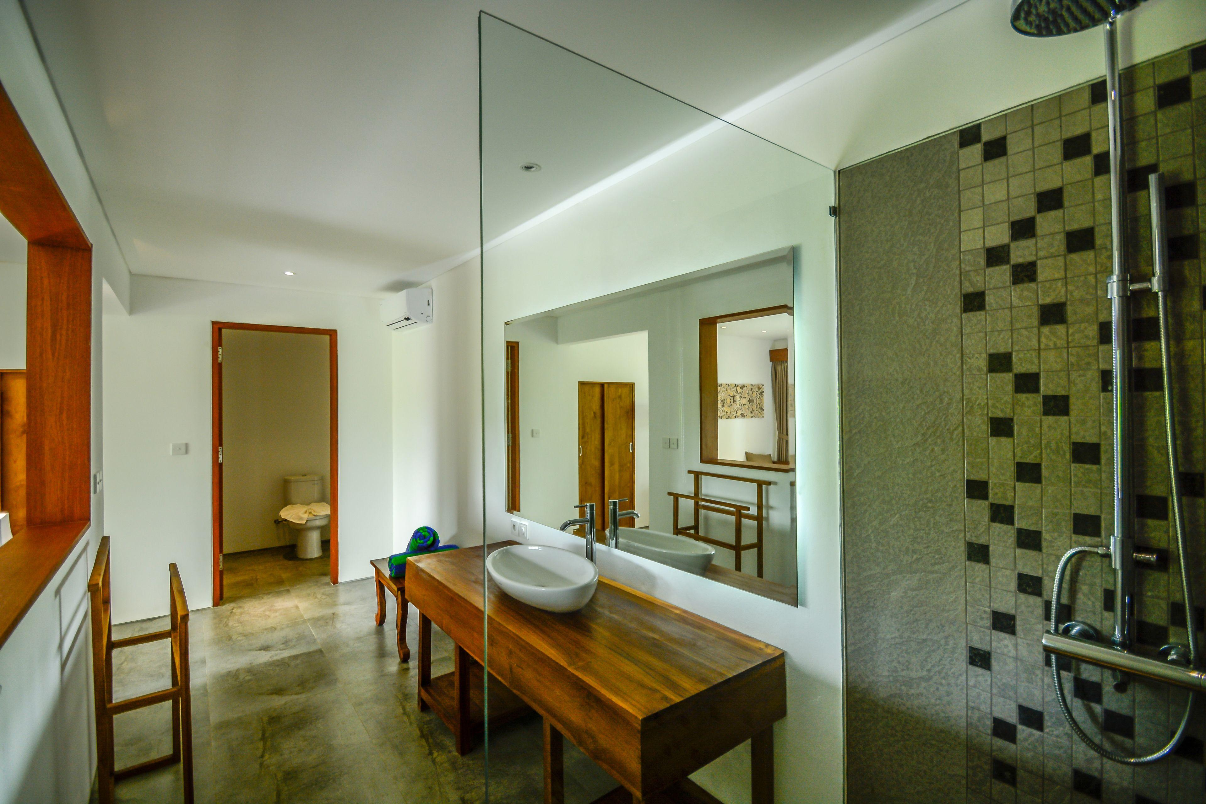 Valley View Suite
