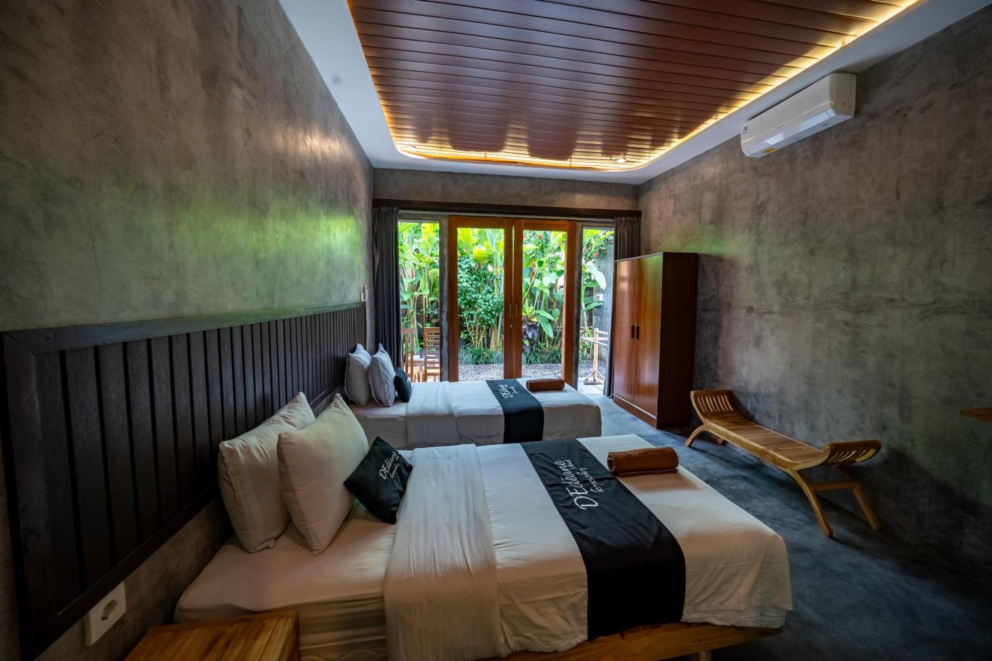 Double Room Pool View