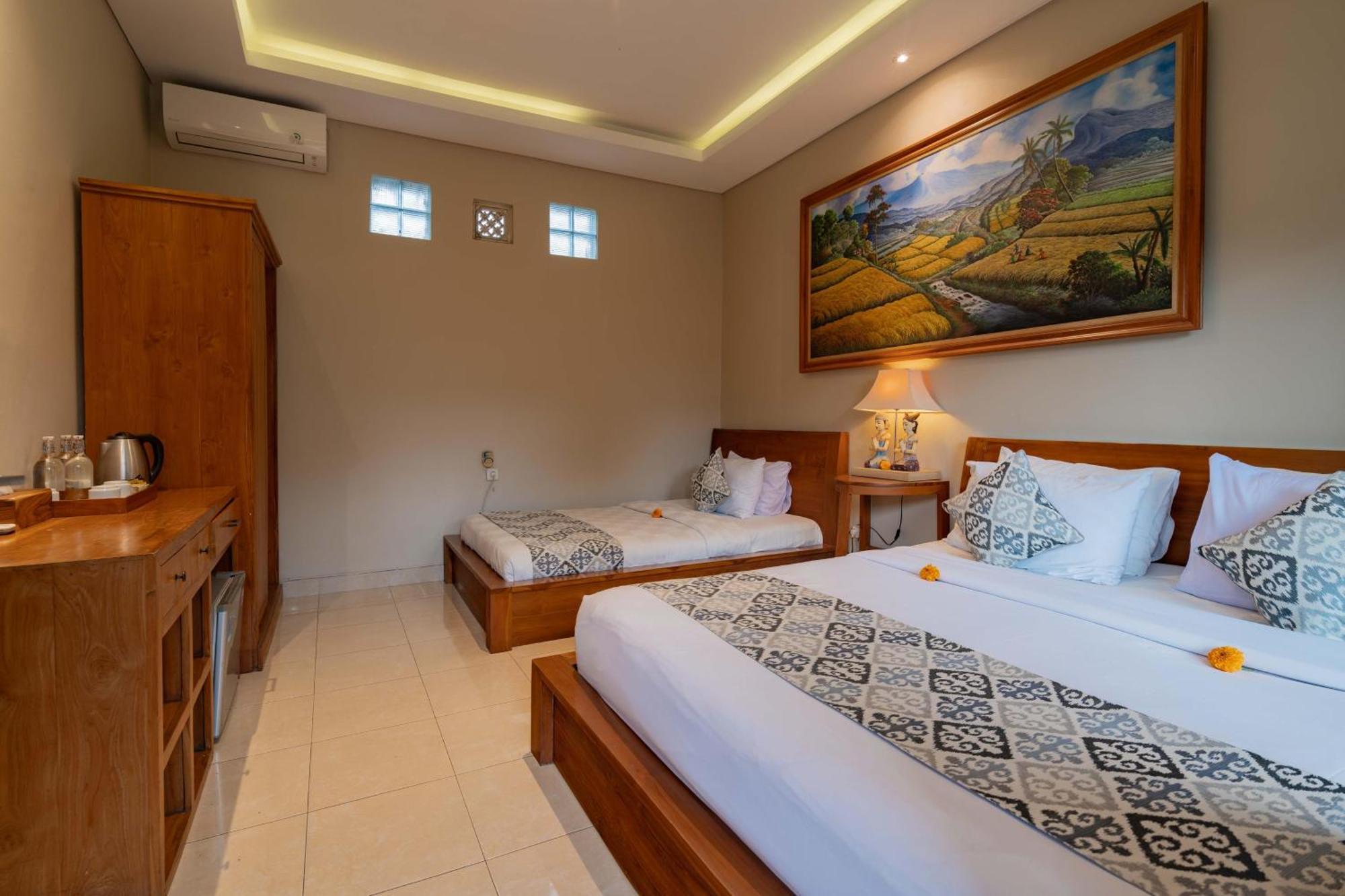 Superior Triple Room