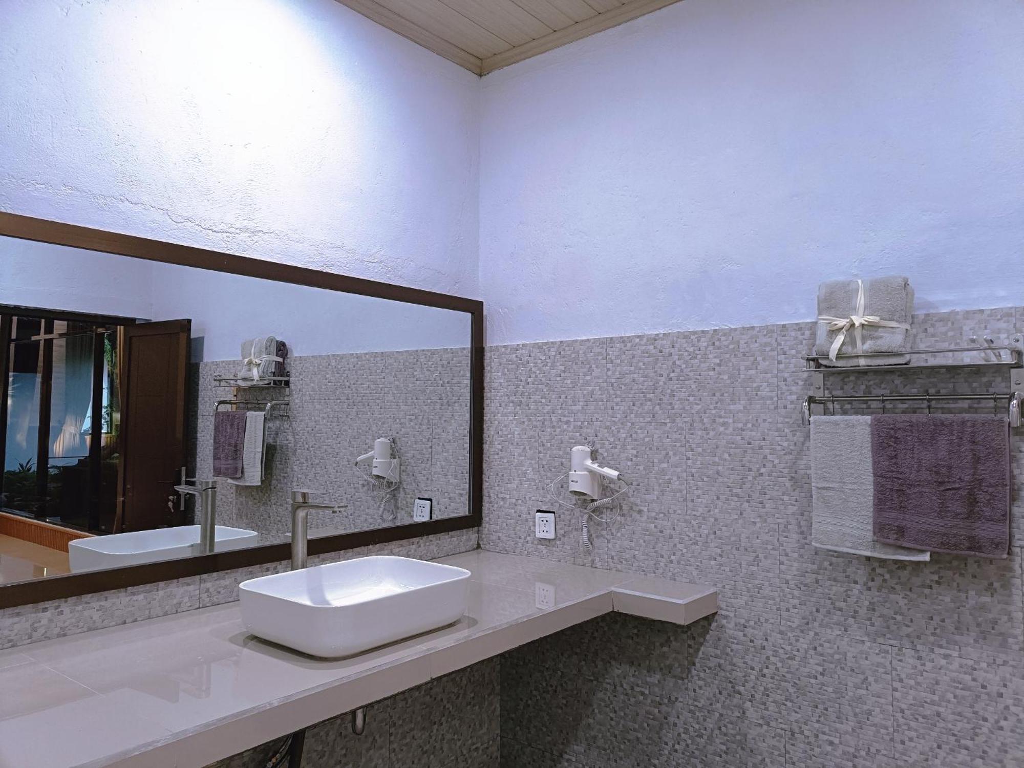 Deluxe Family Suite