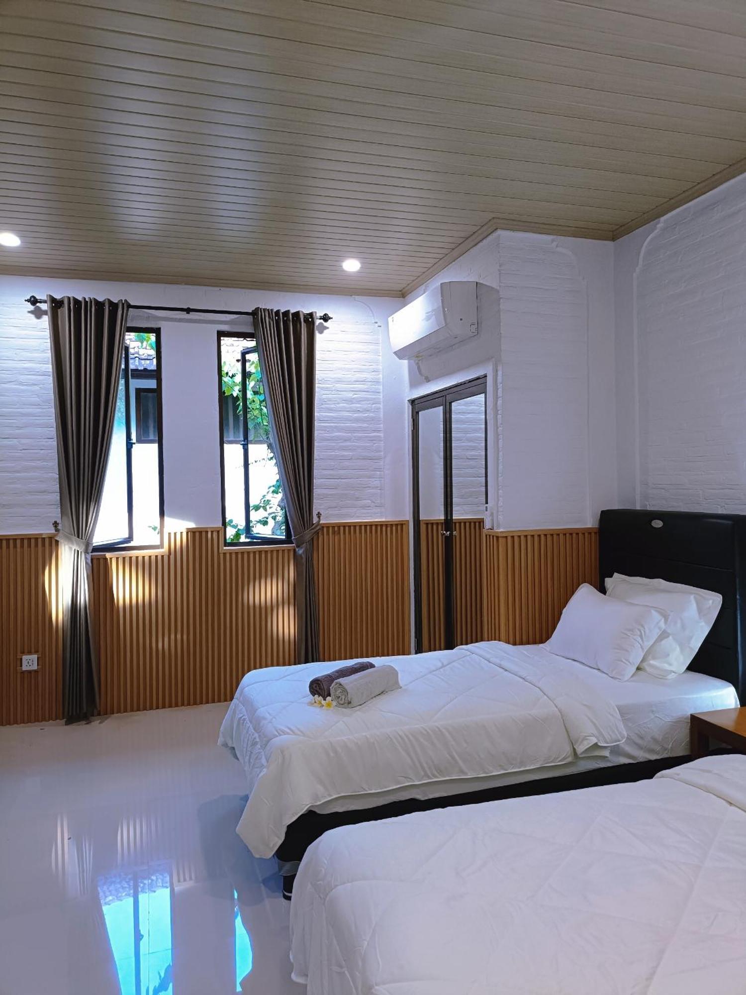 Deluxe Family Suite