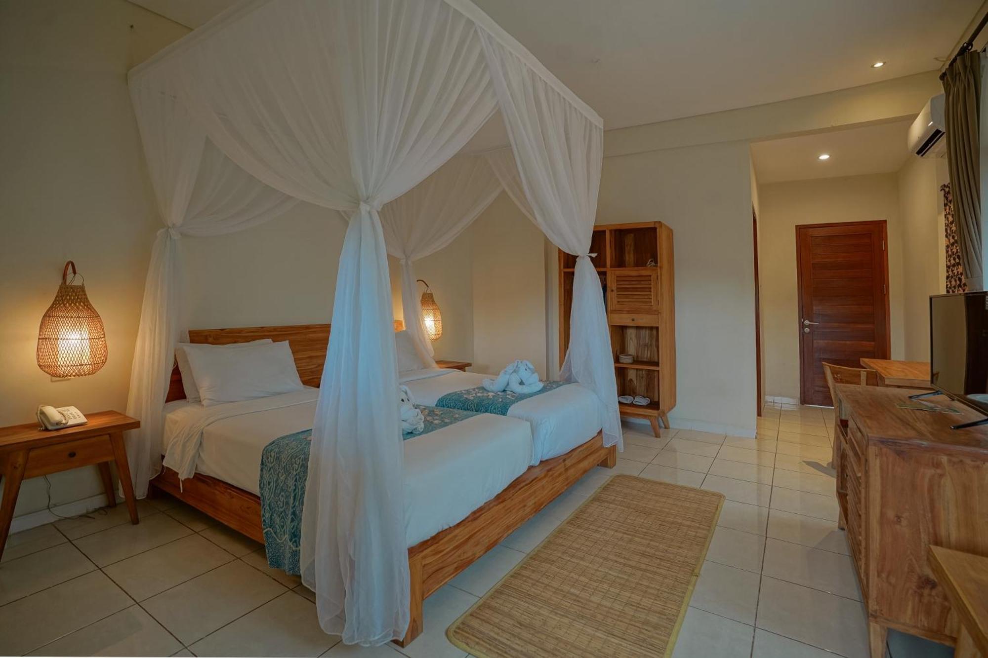 Premier Room