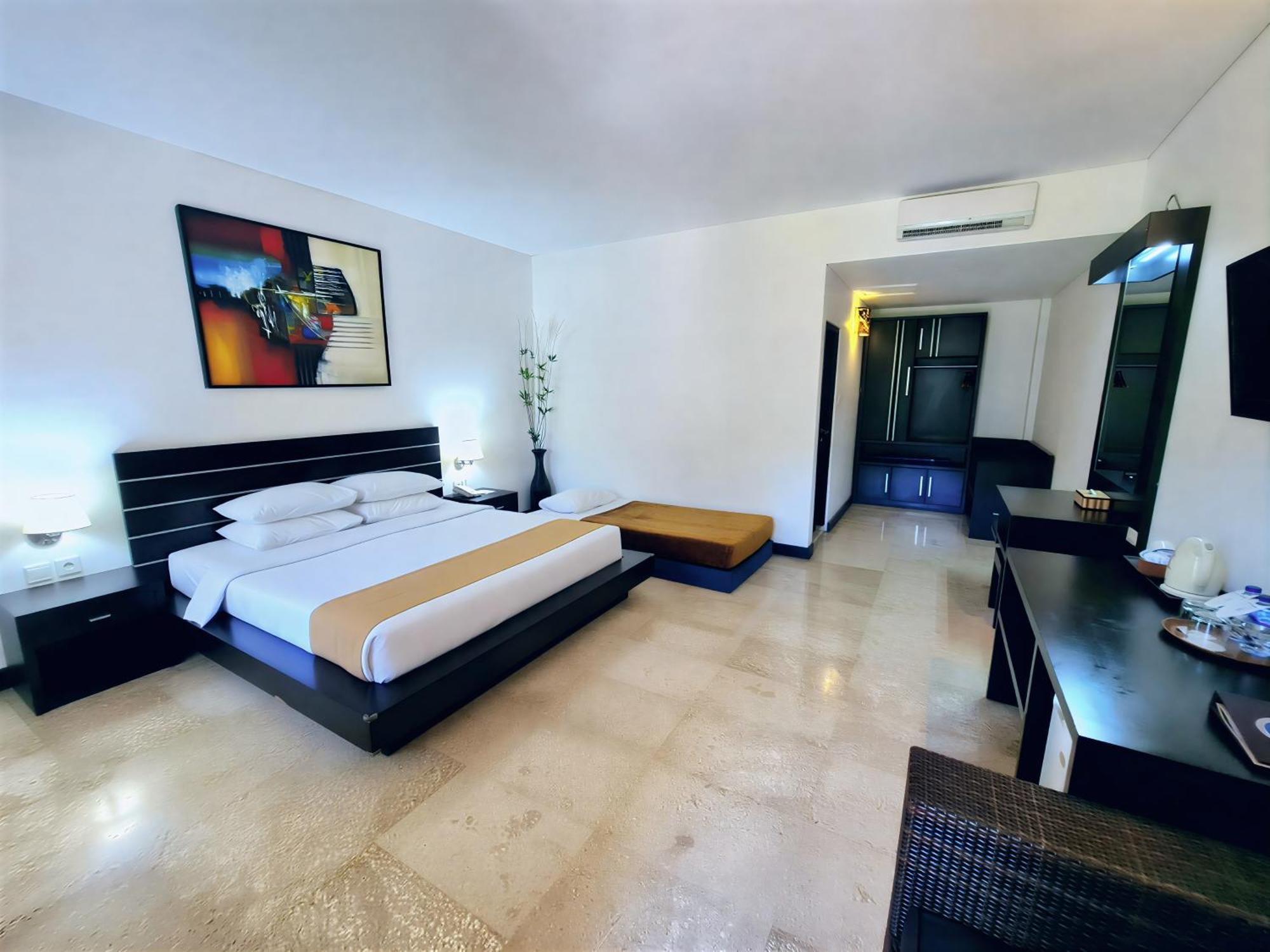 Superior Double or Twin Room Futton Mat