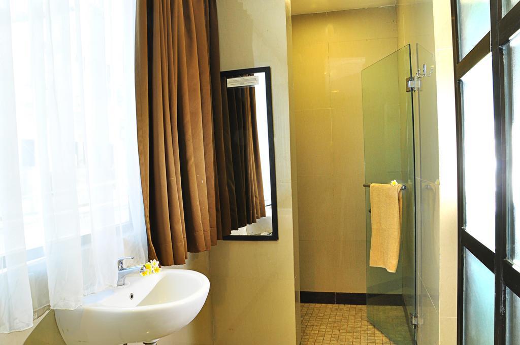Deluxe Double Room,682442589:JPEG