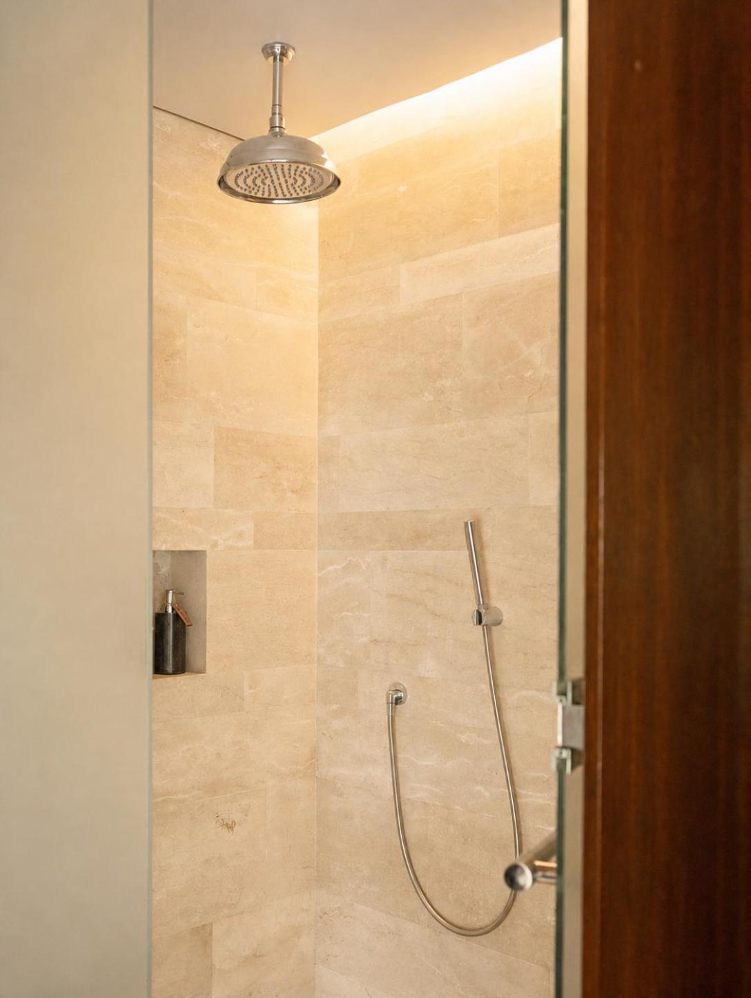 Classic Suite,1769956166:JPEG