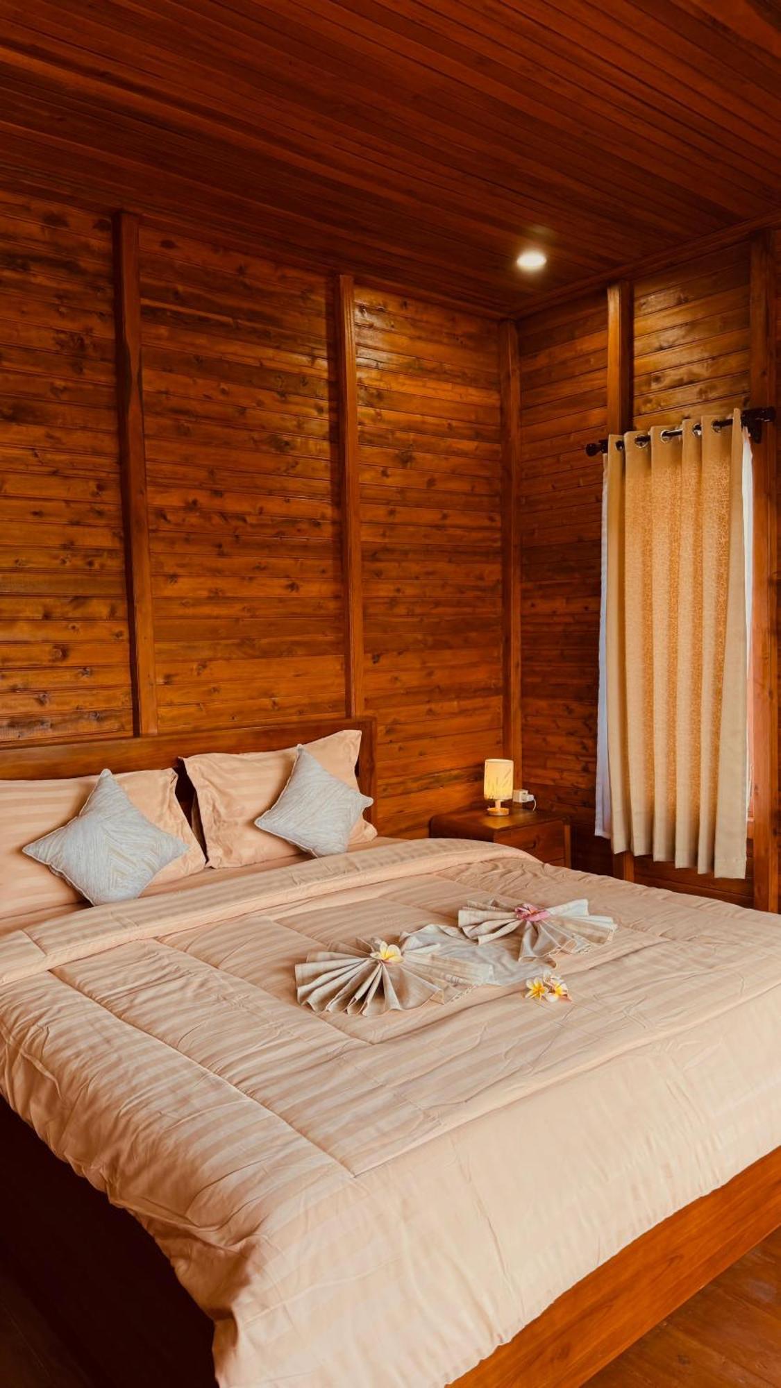 One-Bedroom Bungalow