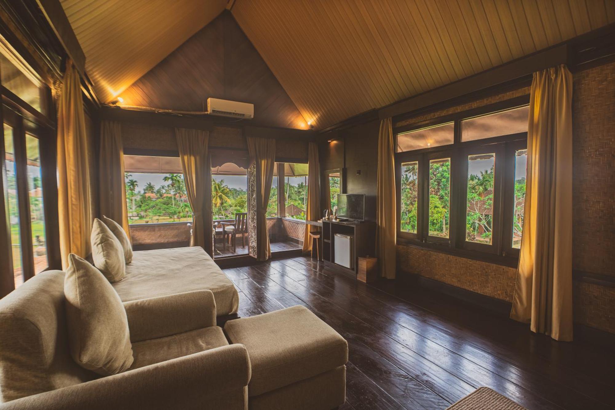 Two Storey One-Bedroom Villa Rice-Field View