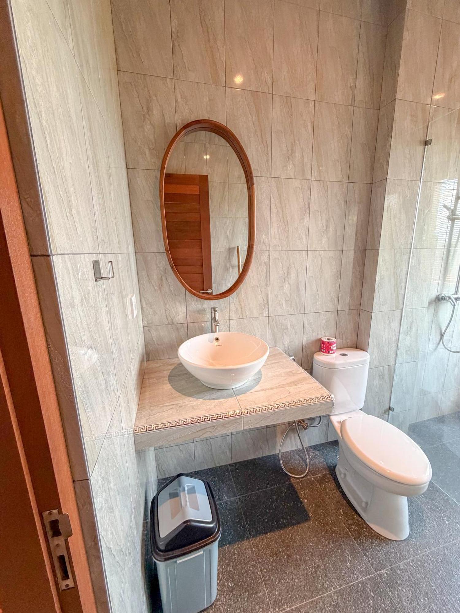 Deluxe Double Room Bath