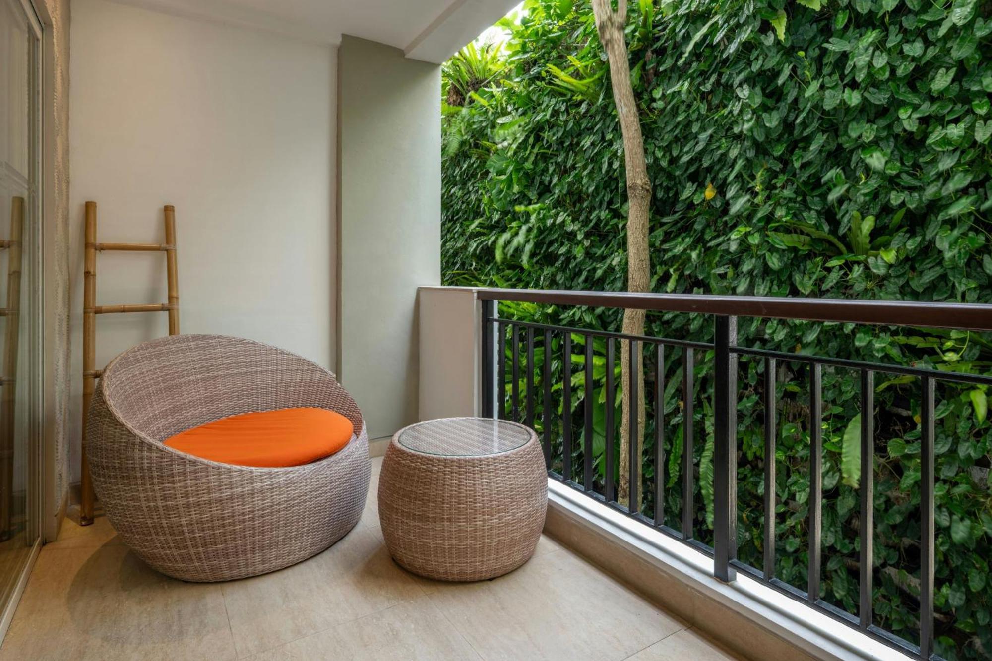 Deluxe King Balcony Room Vertical Garden View daily shuttle to Ubud City Photo Session Art Gallery Visit 24-hour access to Fitness Center Welcome Drink Kids Activities