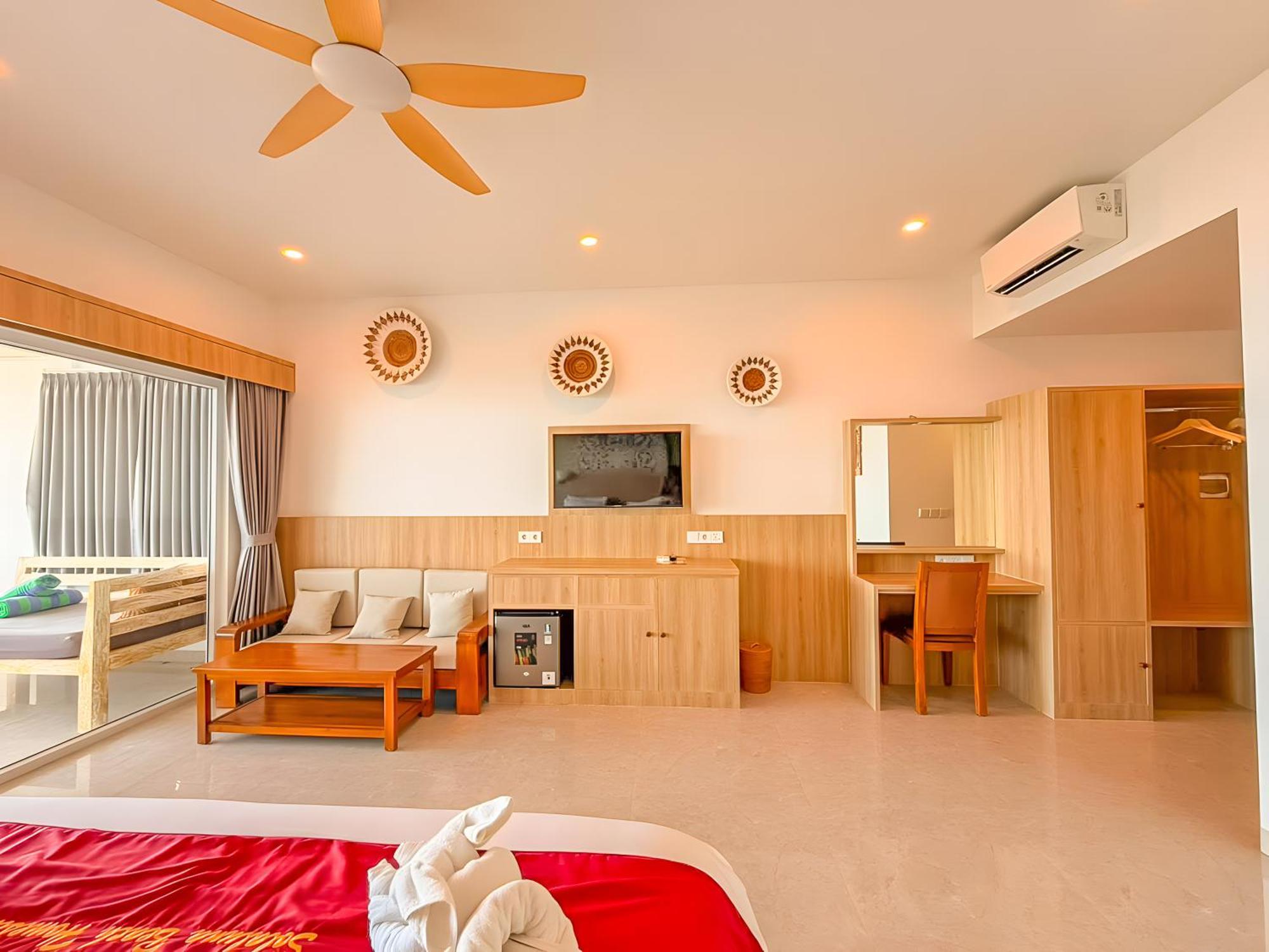 Executive Suite