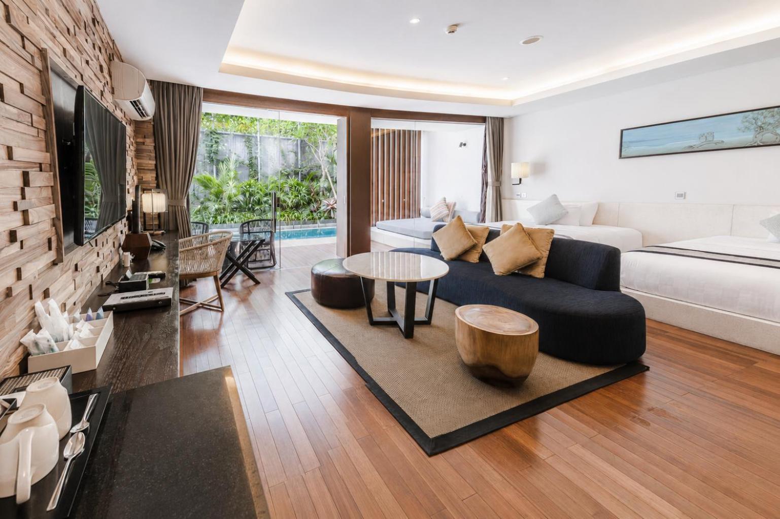Pool Suite Complimentary Mini Bar Sauna & Ice Plunge Facilities