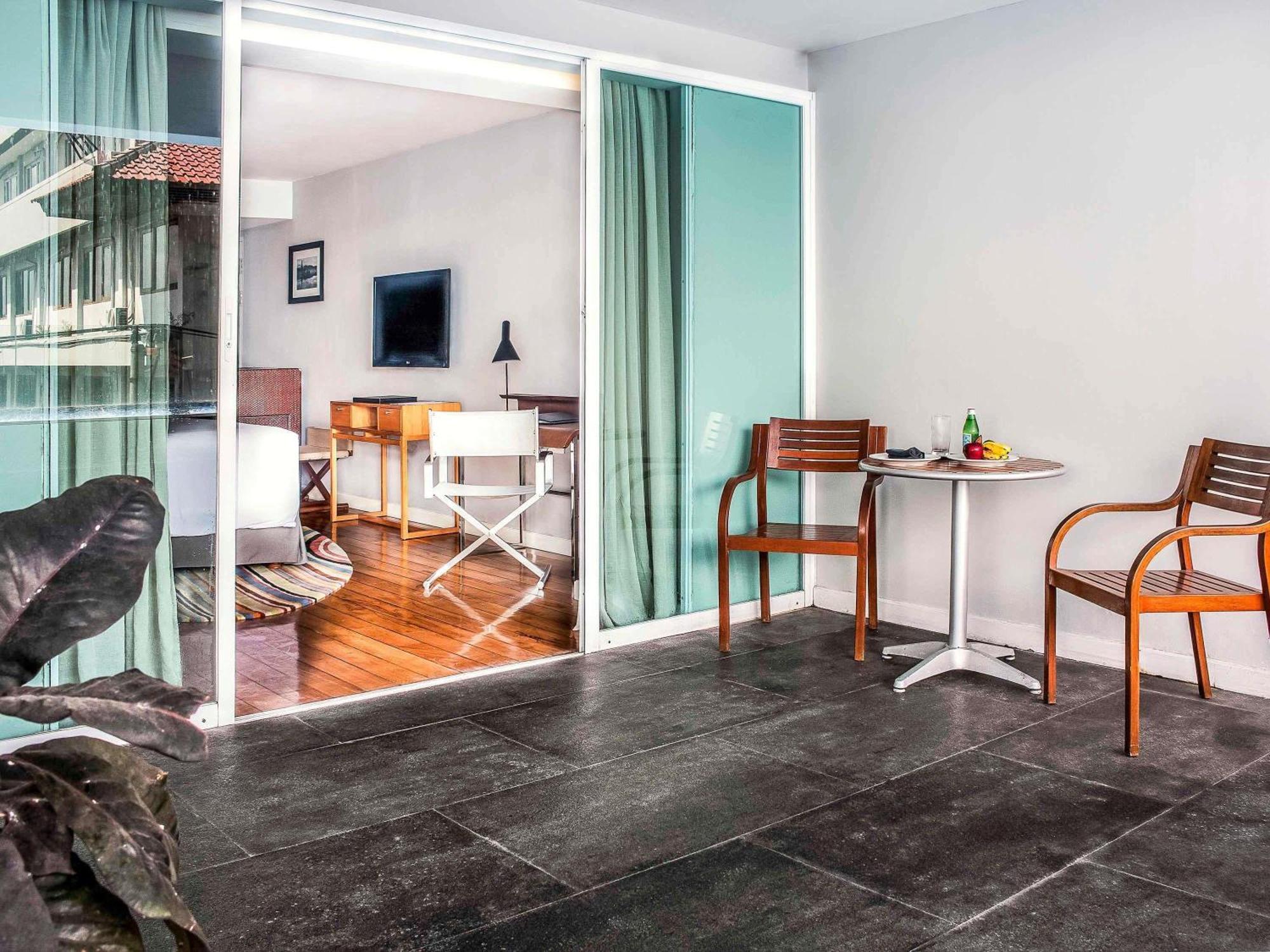 Deluxe Heritage King Room Shared Plunge Pool