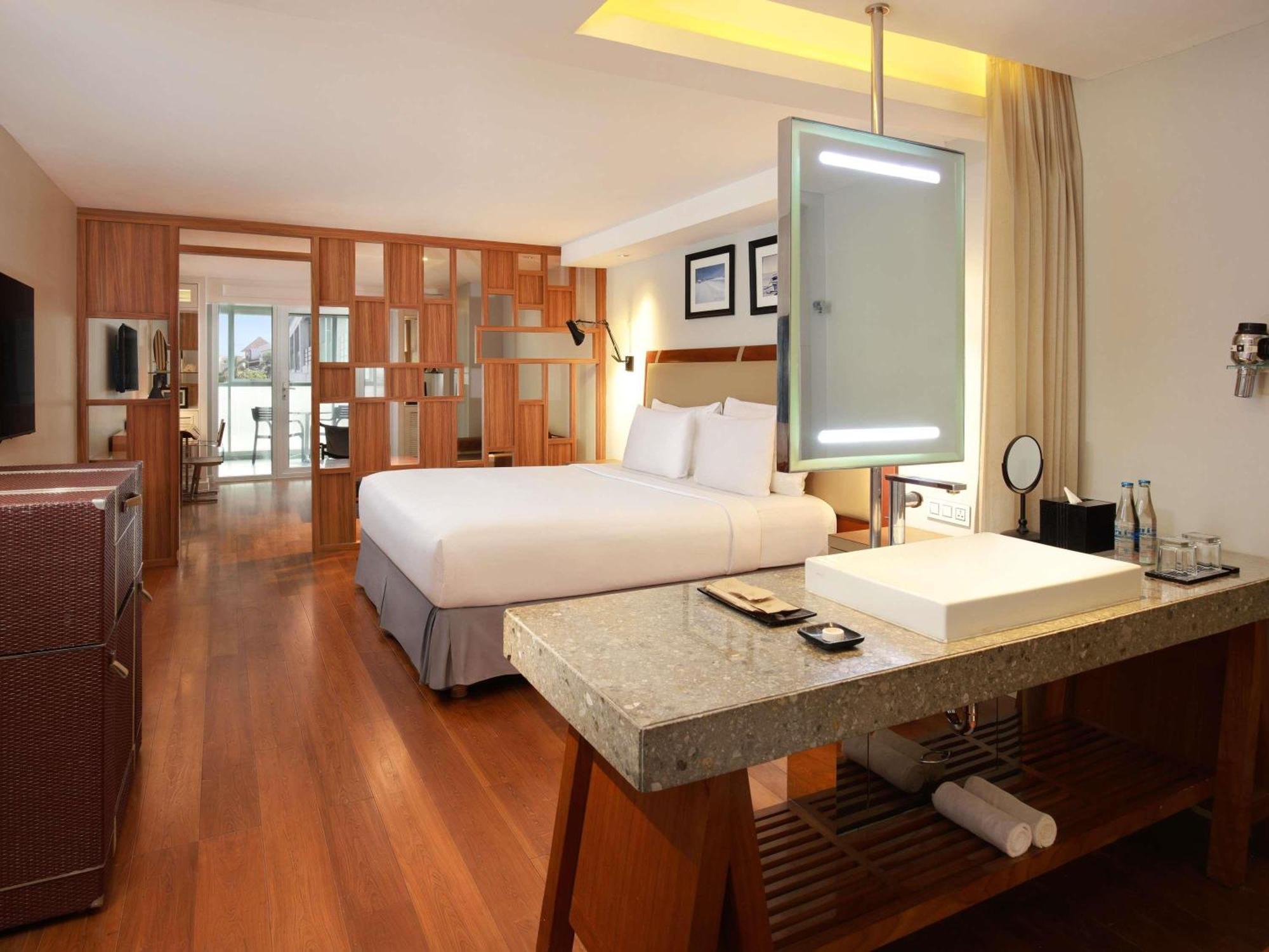 Executive King Room
