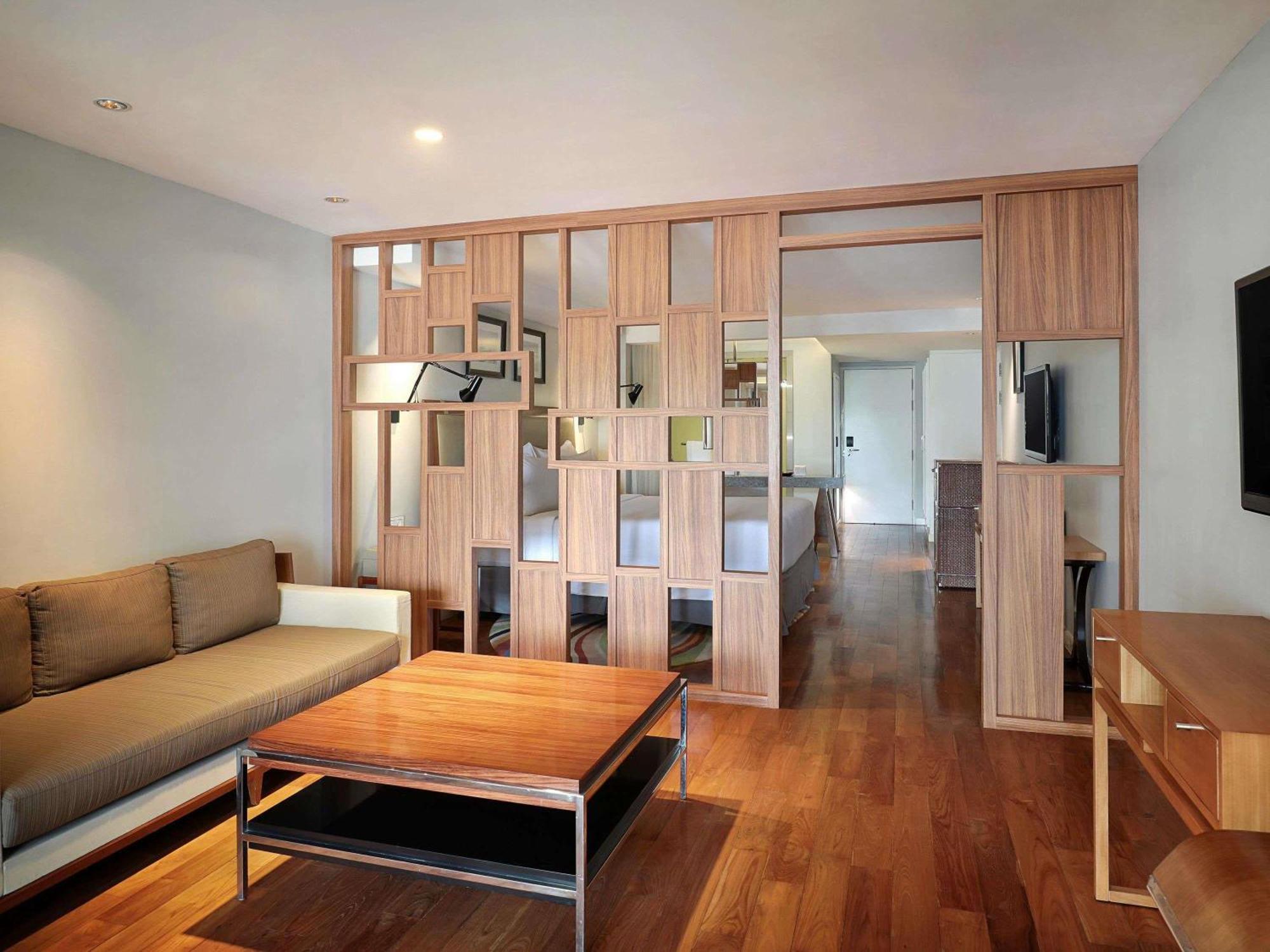 Executive King Room