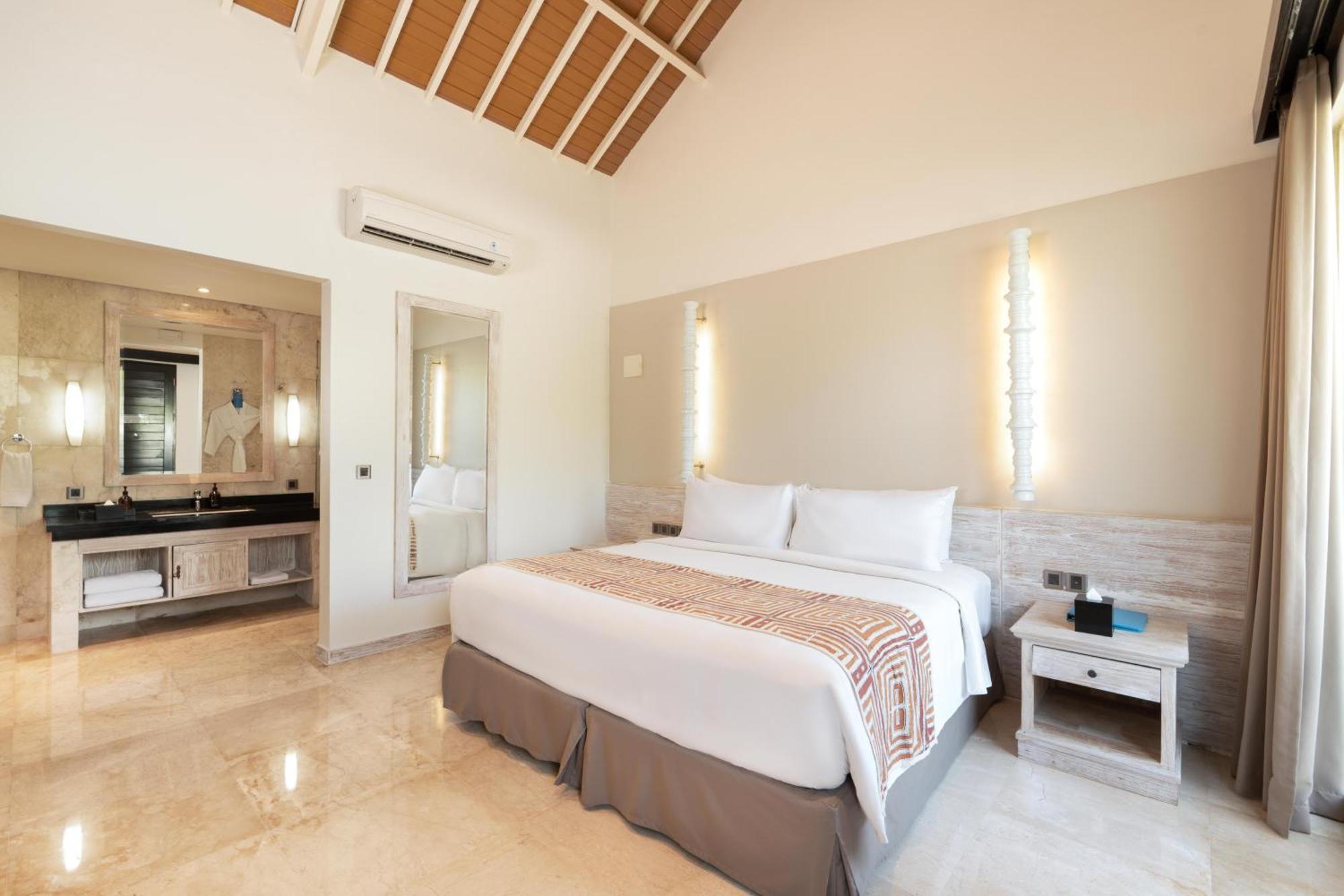 Montigo Retreat Serenity Garden Pool Room