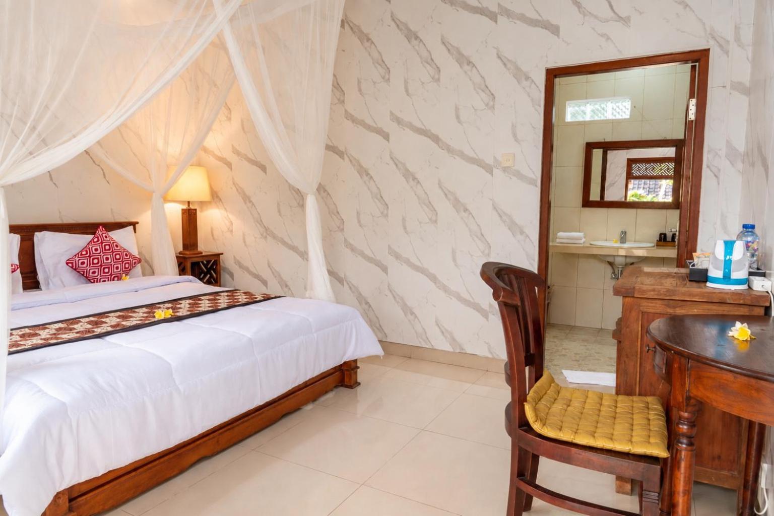Deluxe Double or Twin Room
