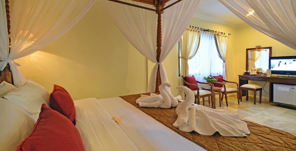 Downstairs Villa